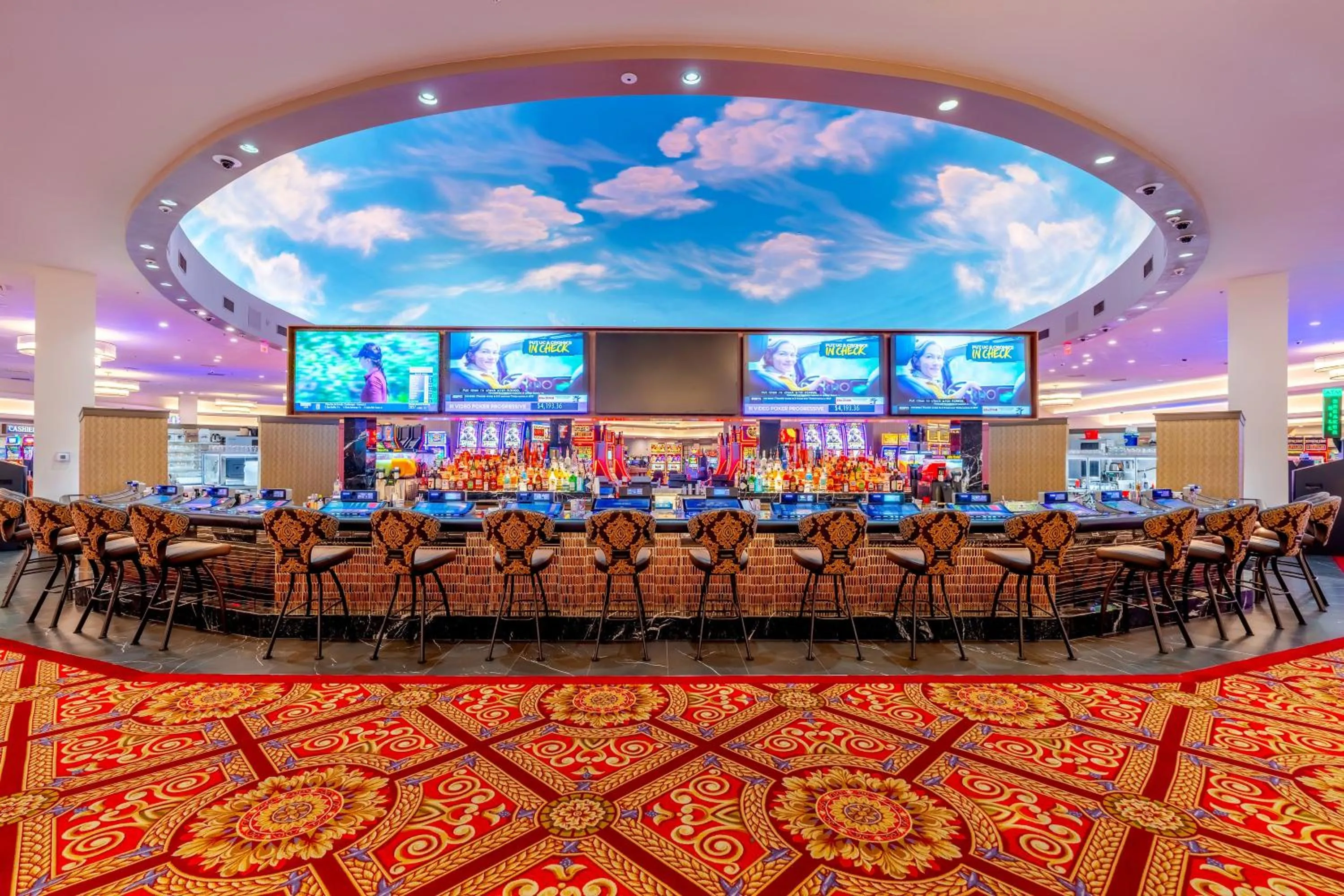 Lounge or bar in CasaBlanca Resort, Casino, Golf & Spa