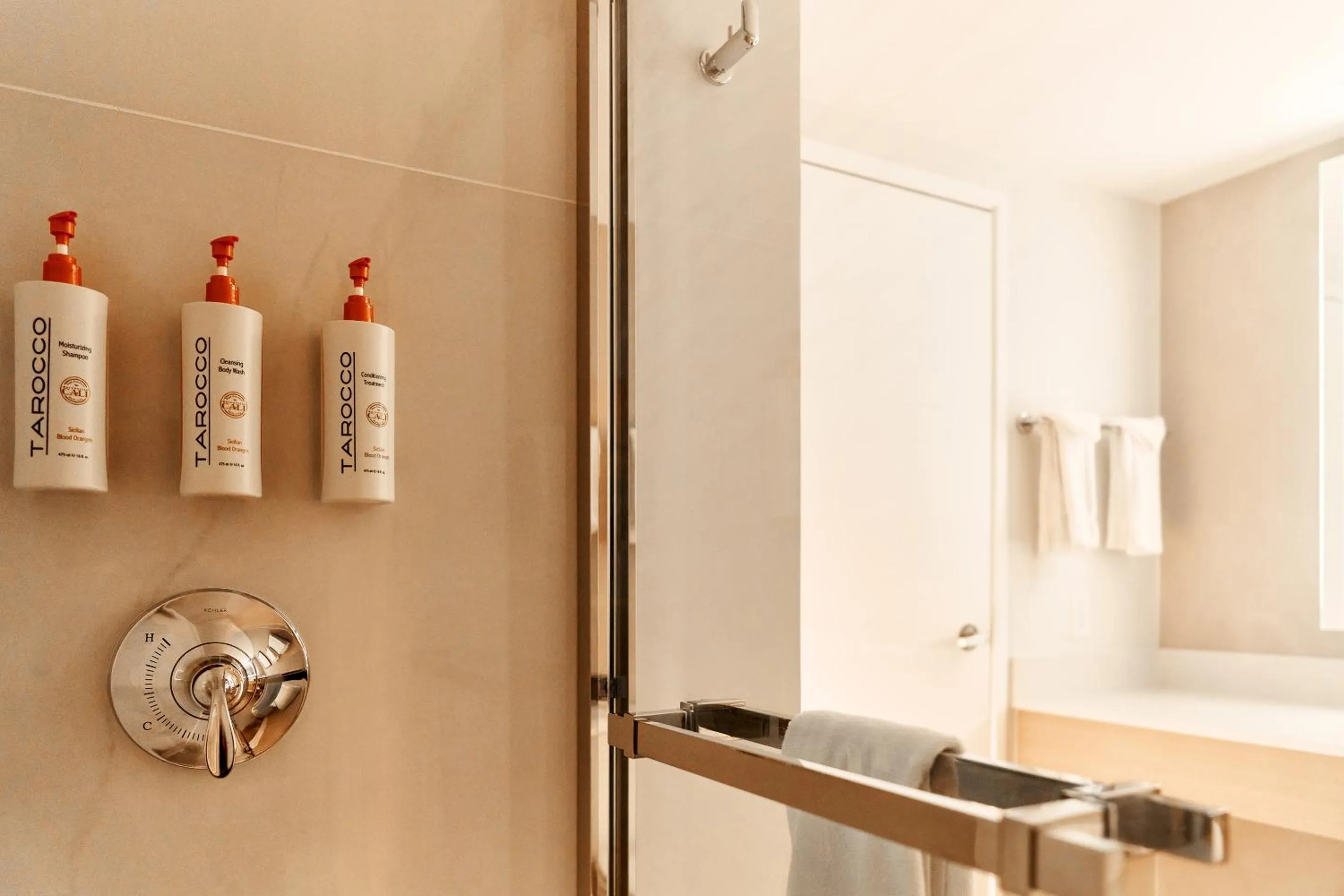 CasaBlanca Resort, Casino, Golf & Spa