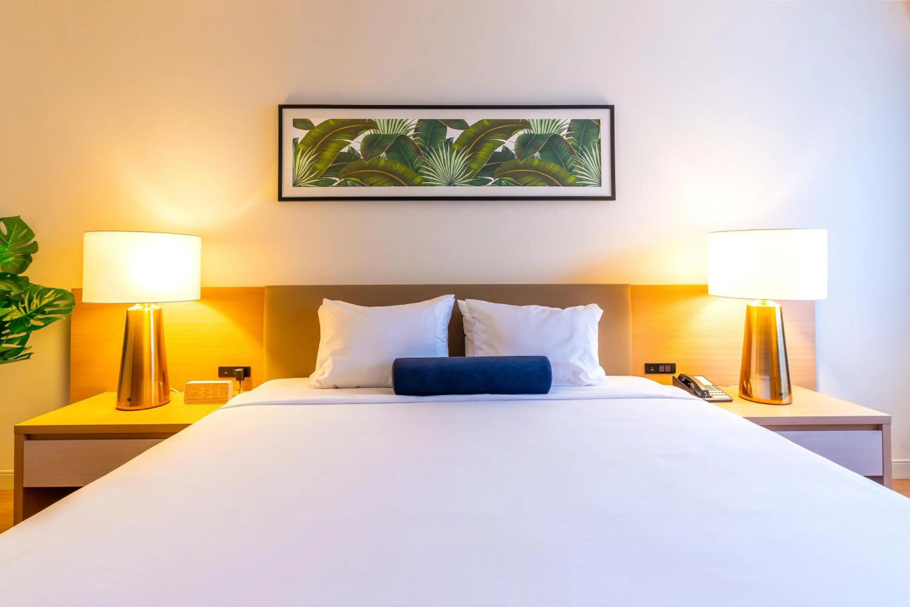 Bed in CasaBlanca Resort, Casino, Golf & Spa