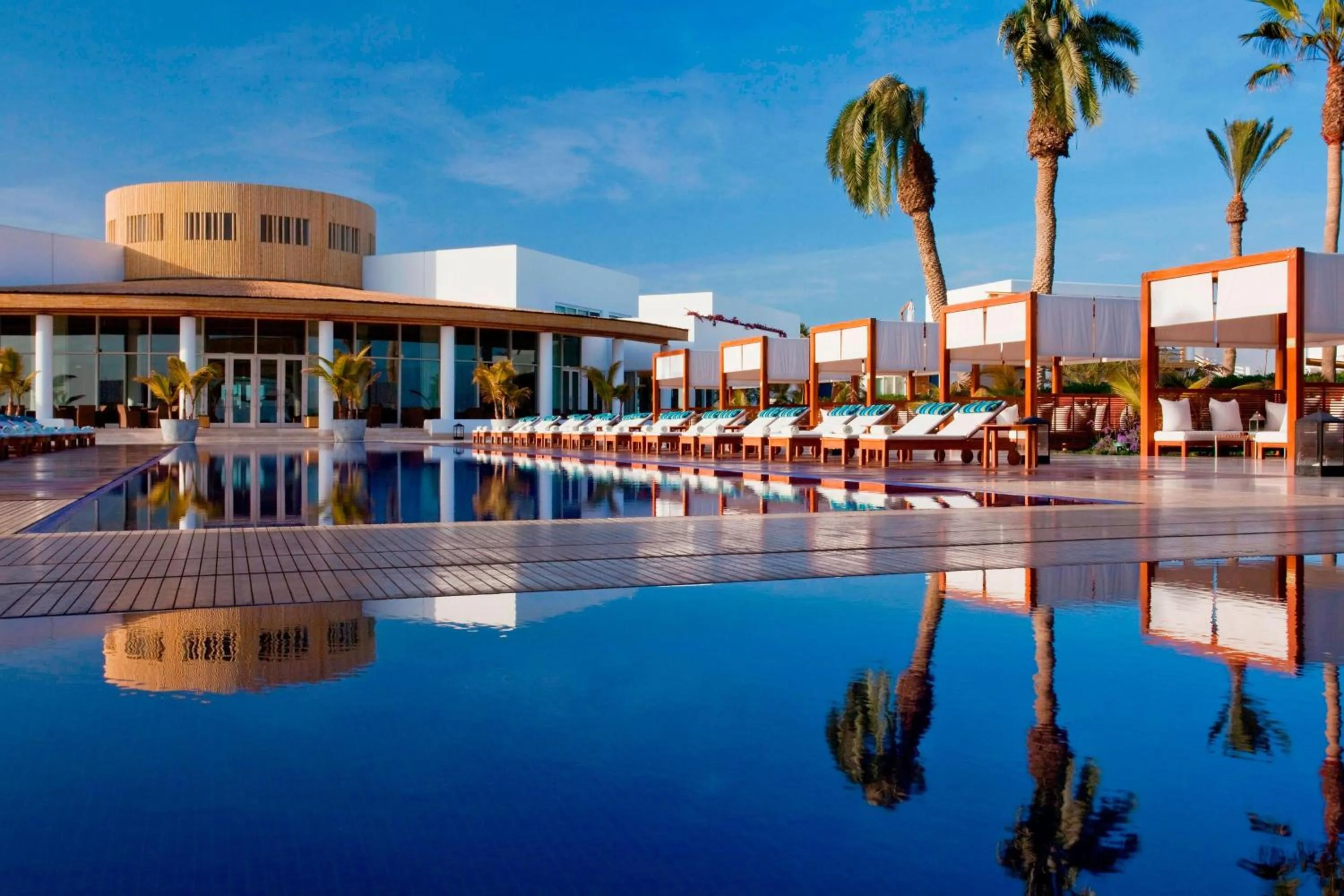 Swimming pool in Hotel Paracas, a Luxury Collection Resort, Paracas