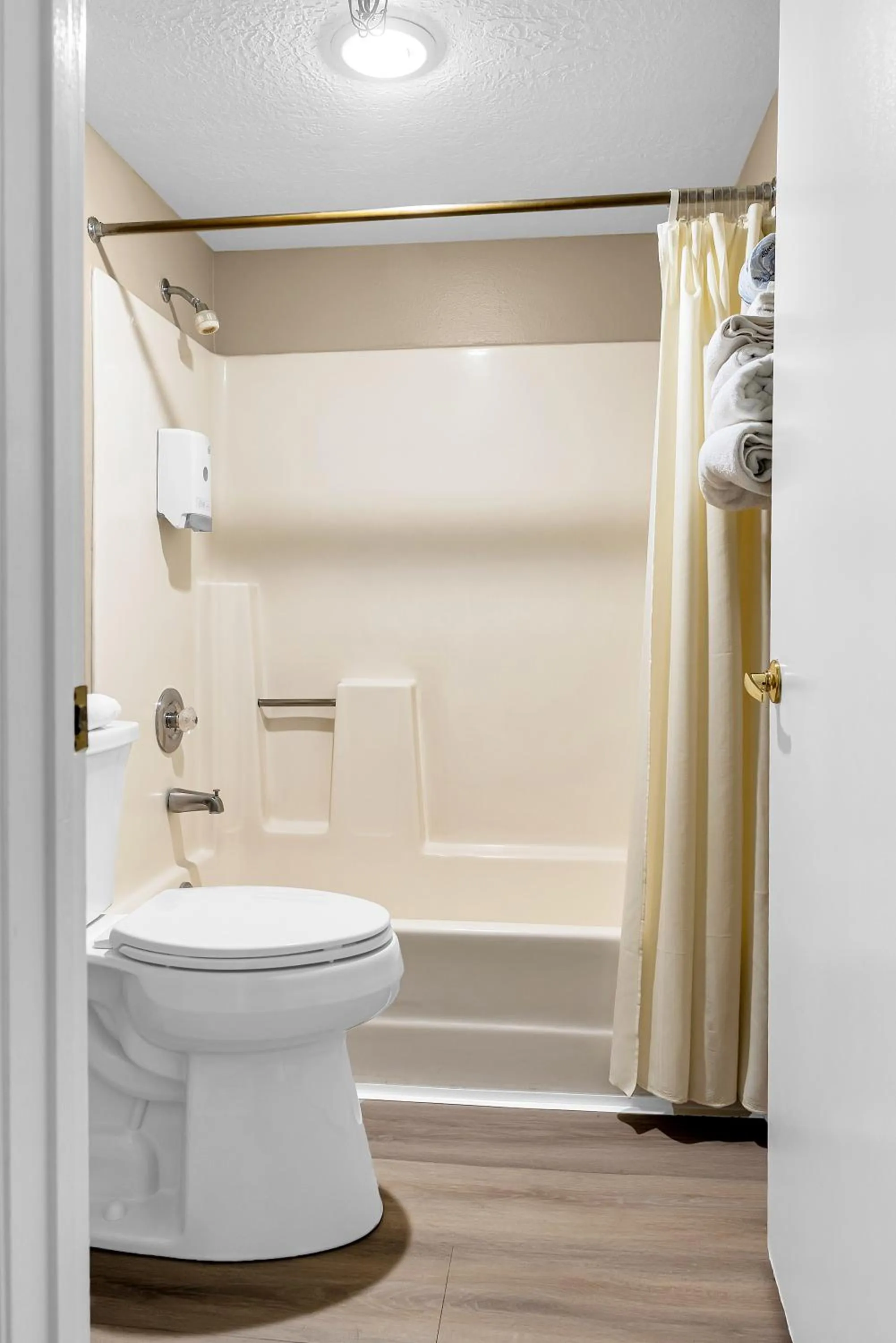 Virgin River Casino and Lodge