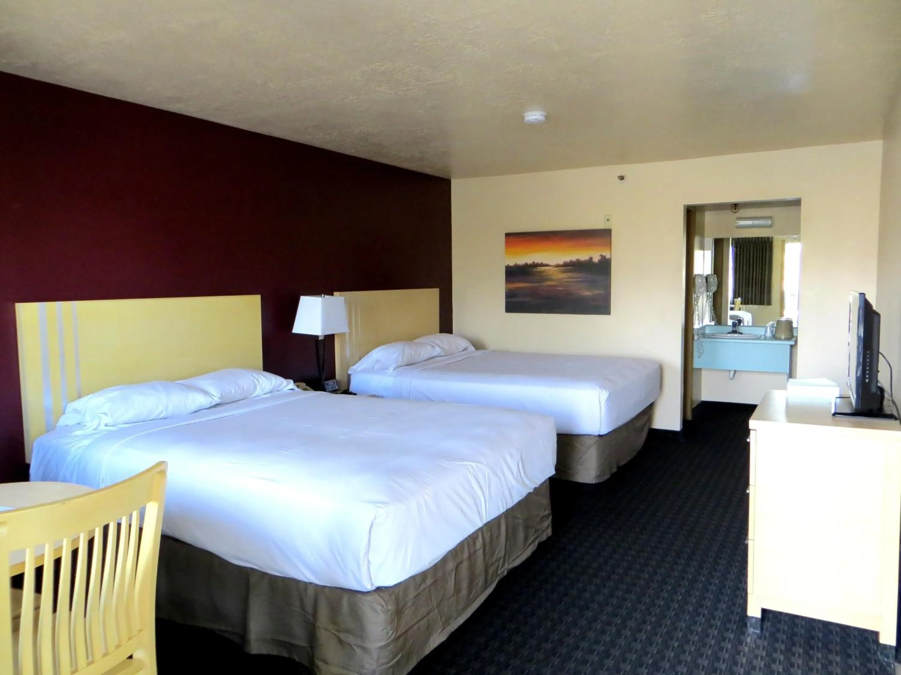 Bedroom, Bed in Virgin River Casino and Lodge