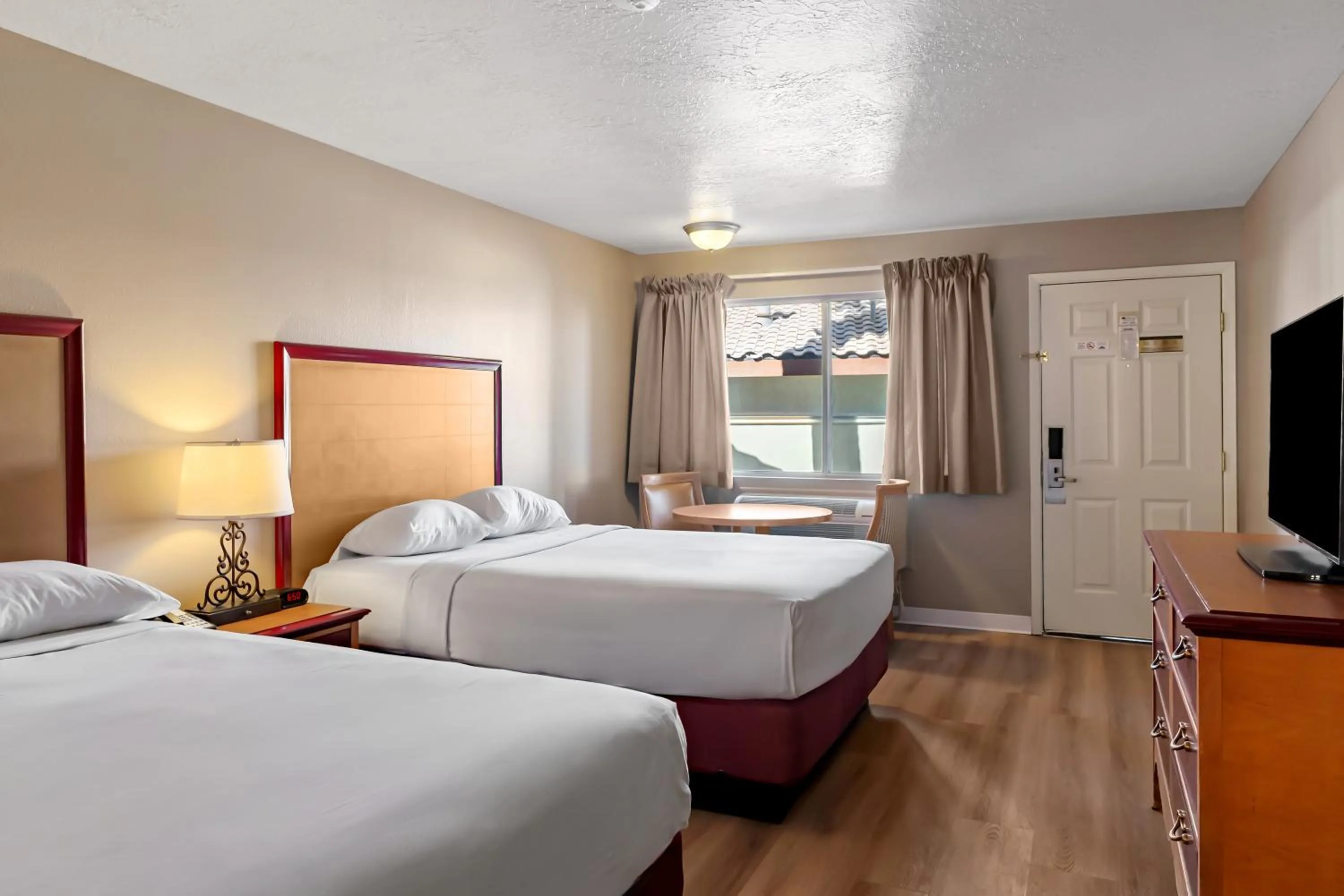 Bed in Virgin River Casino and Lodge