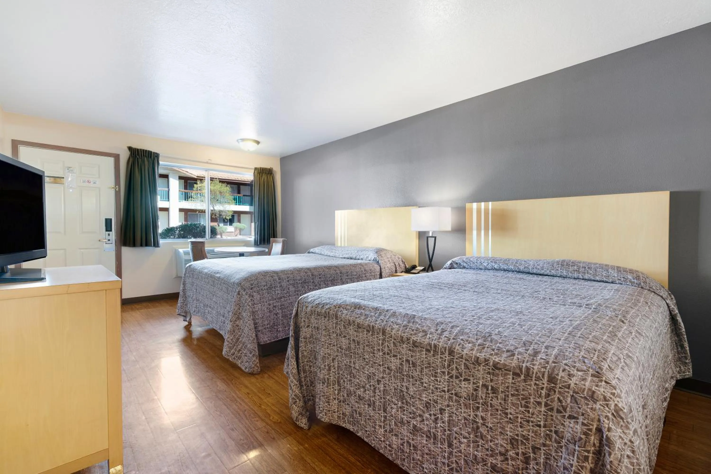 Bed in Virgin River Casino and Lodge