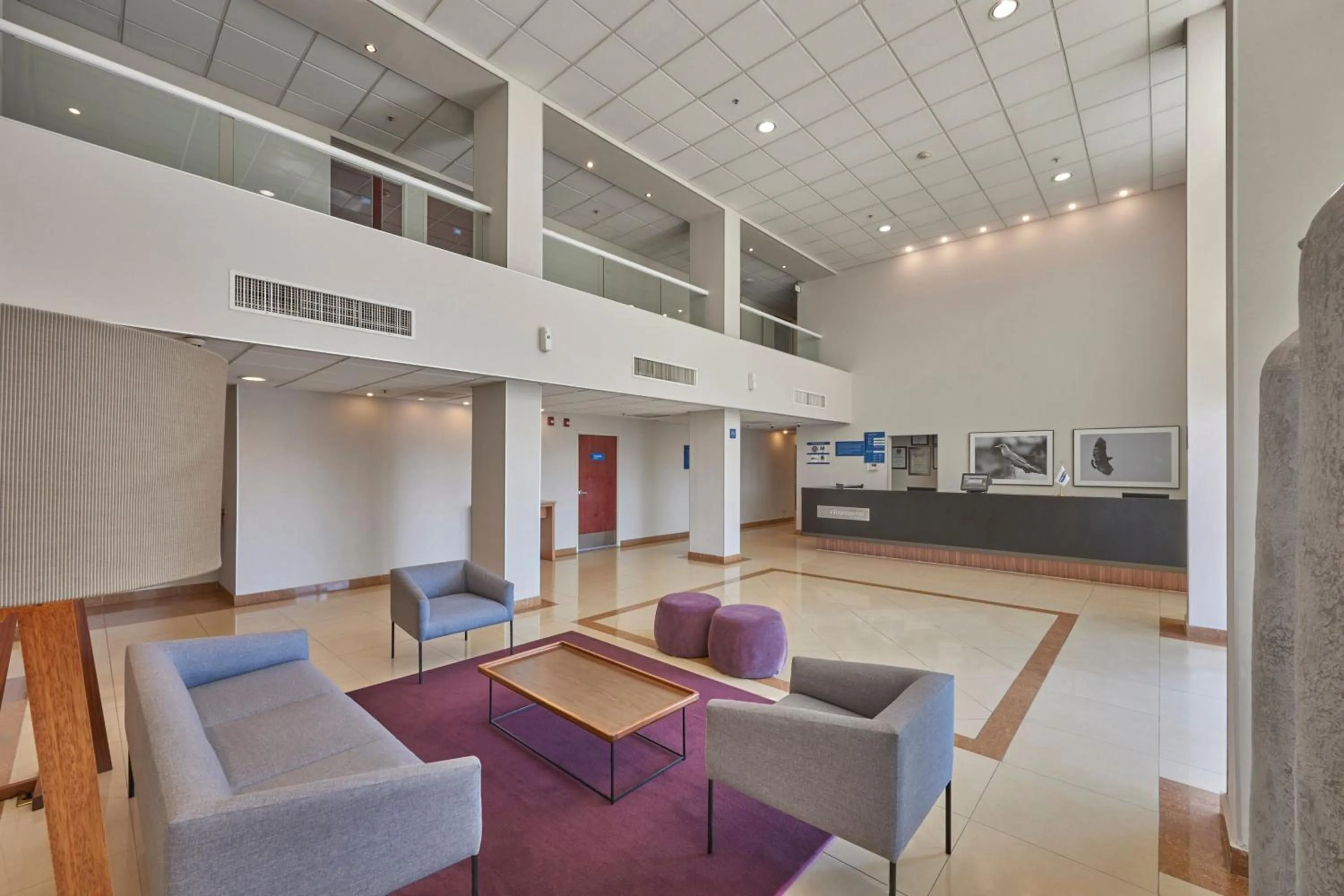 Living room in City Express by Marriott Celaya Parque