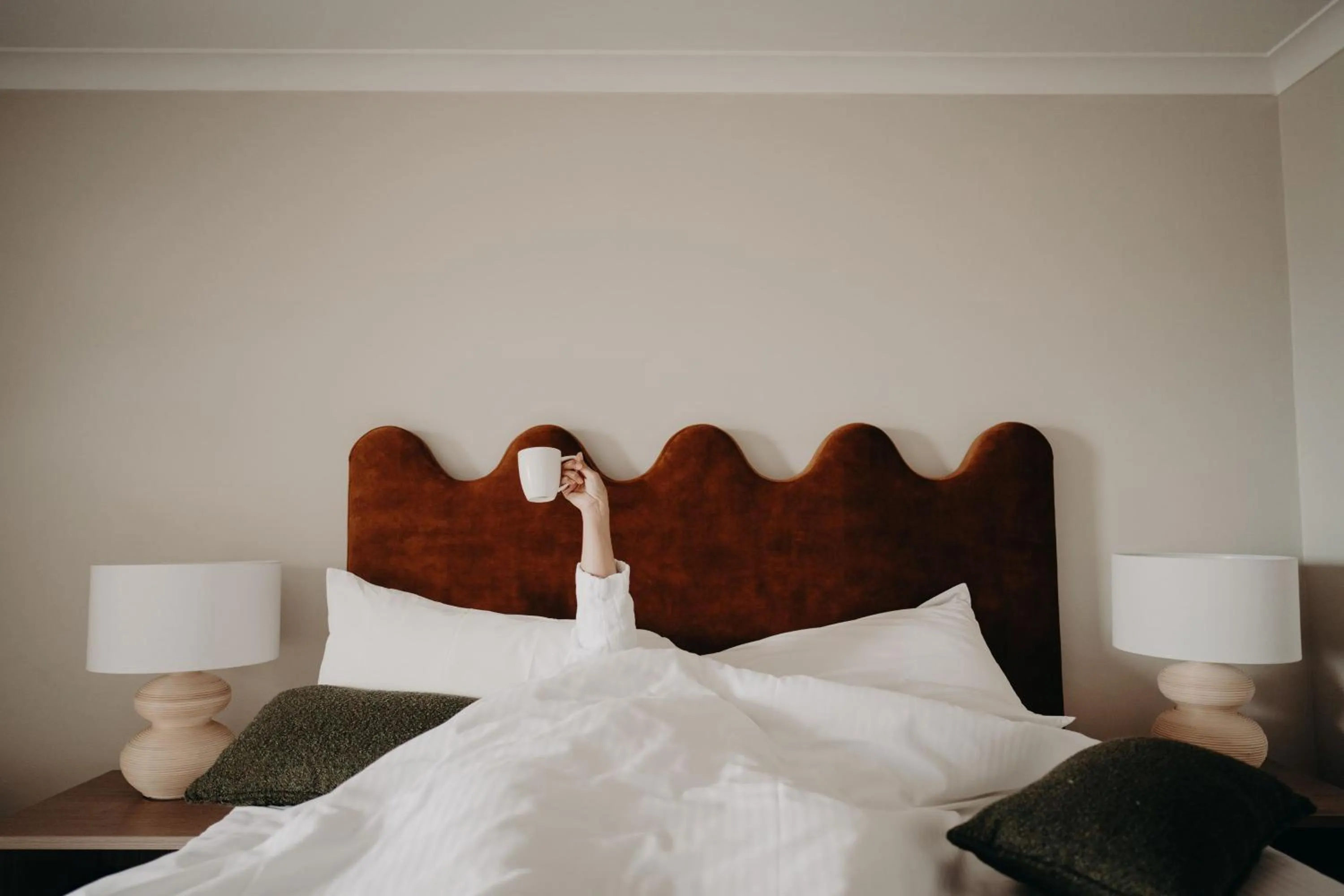 Bed in Albany Motel & Apartments