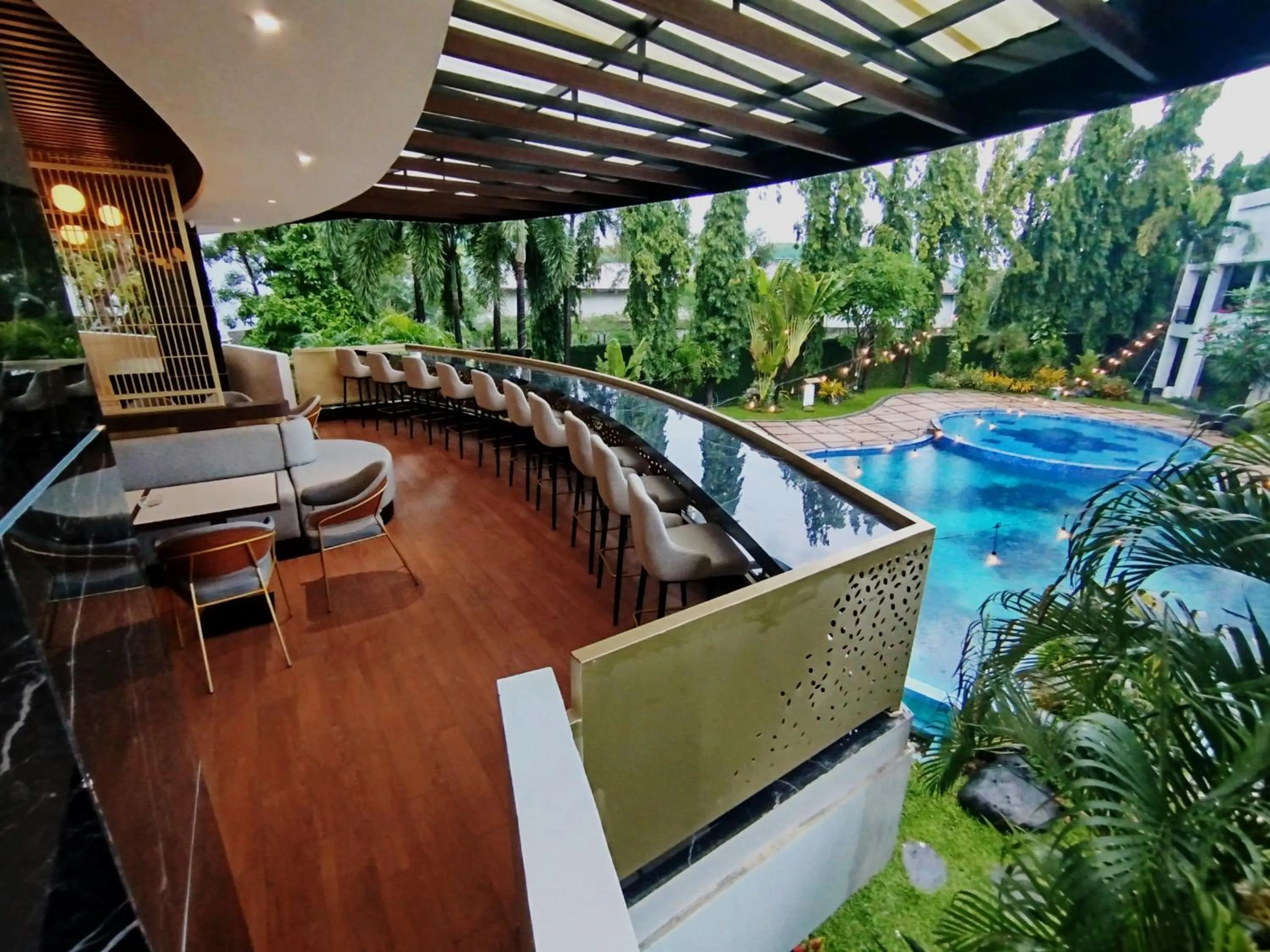 Restaurant/places to eat in The Sun Hotel Sidoarjo