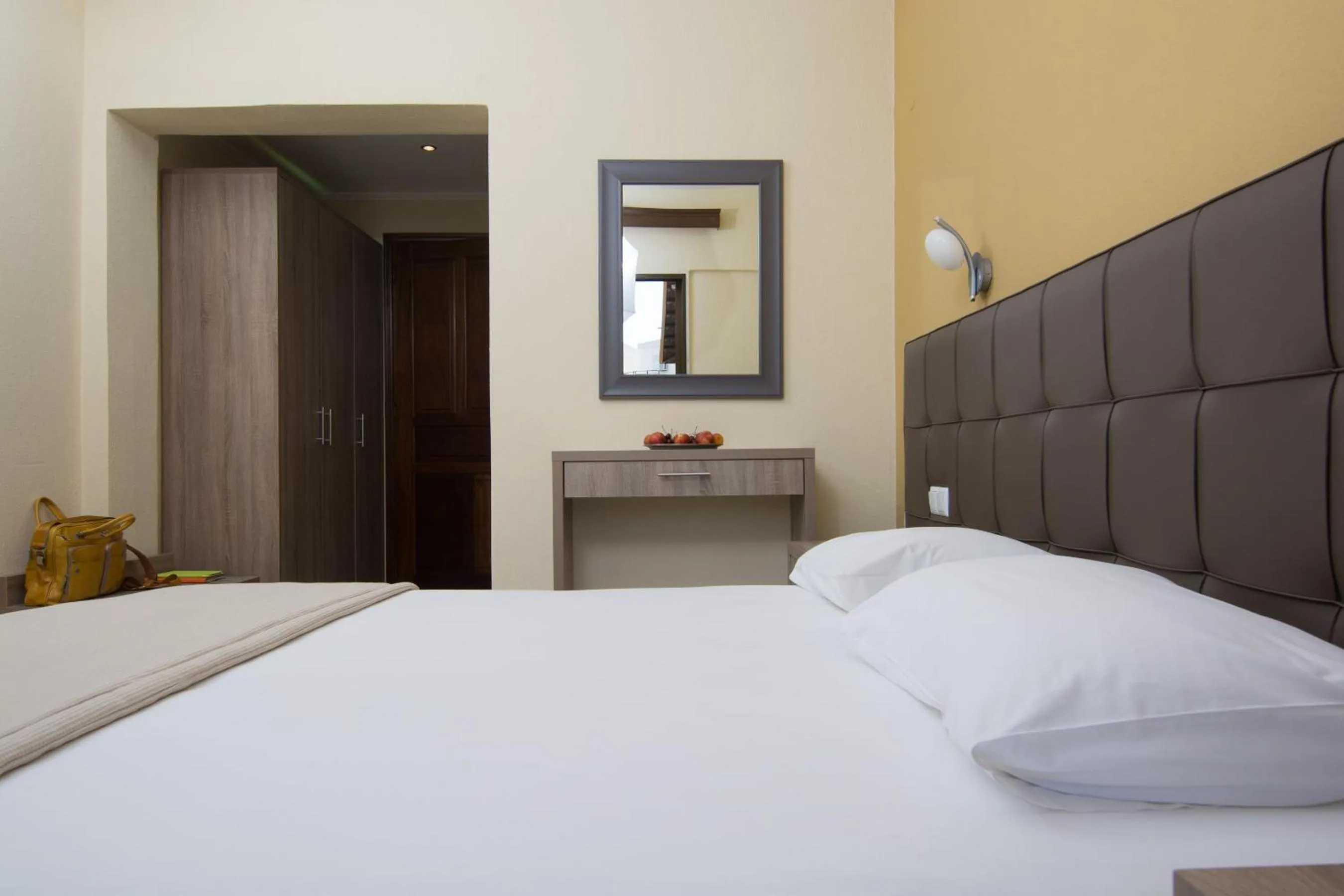 Bed in Sun Rise Hotel