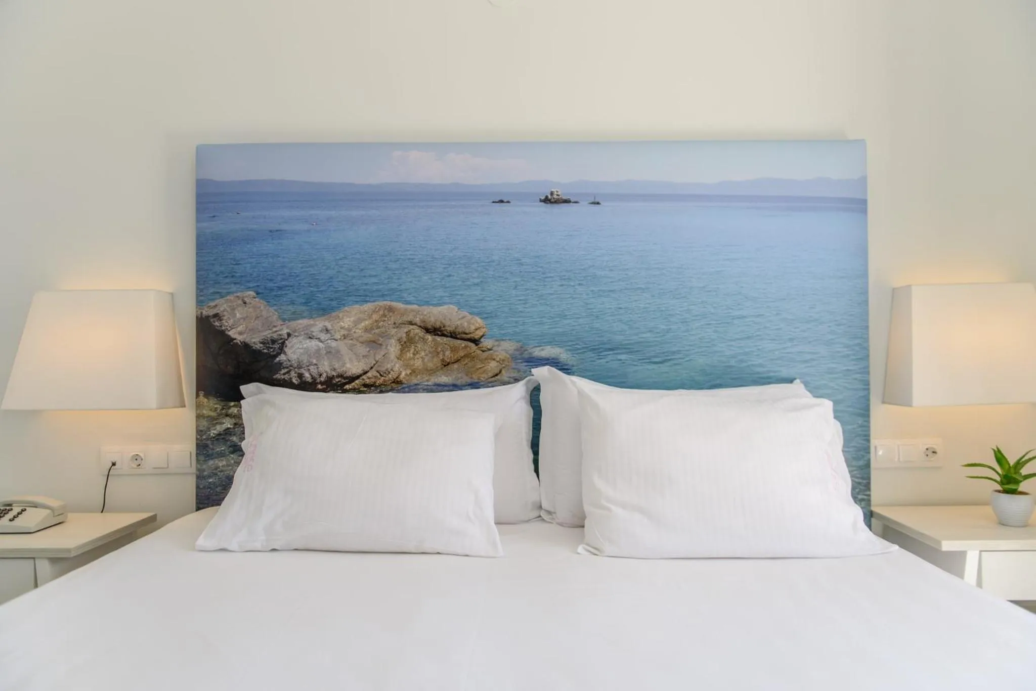 Bed in Sun Rise Hotel