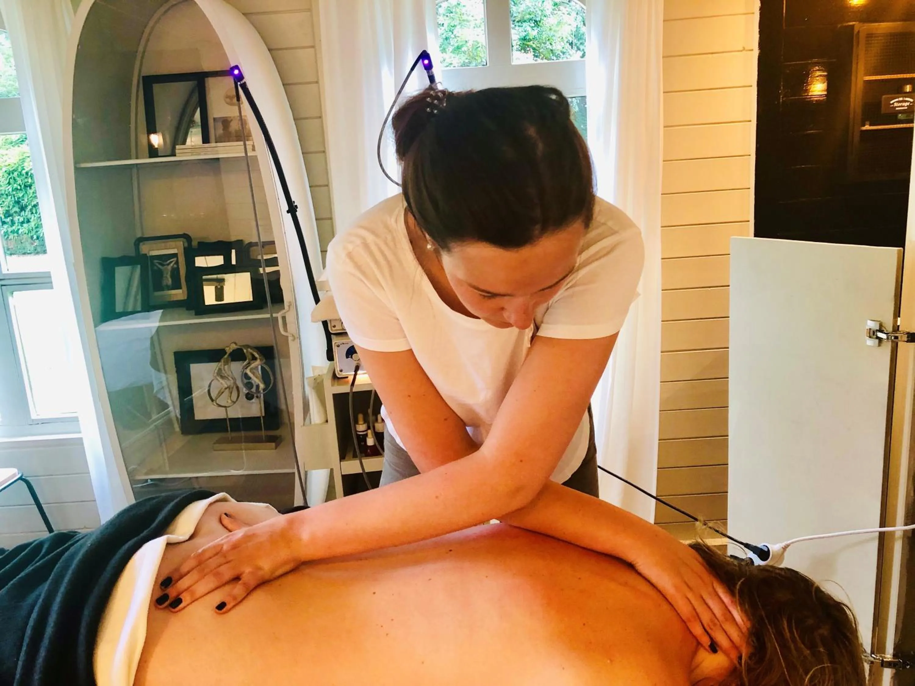 Massage in Charmehotel Manoir Ogygia