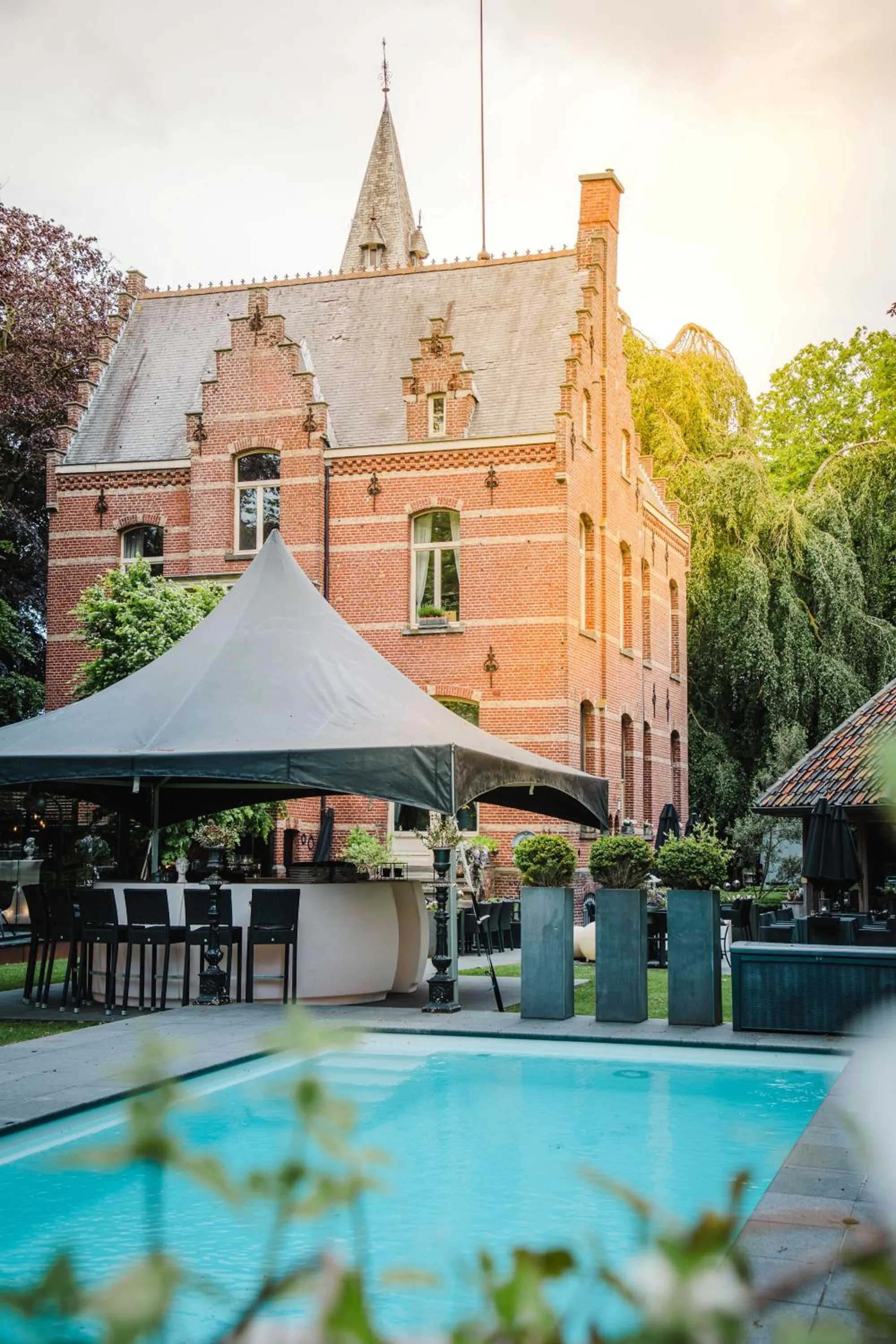 Restaurant/places to eat in Charmehotel Manoir Ogygia