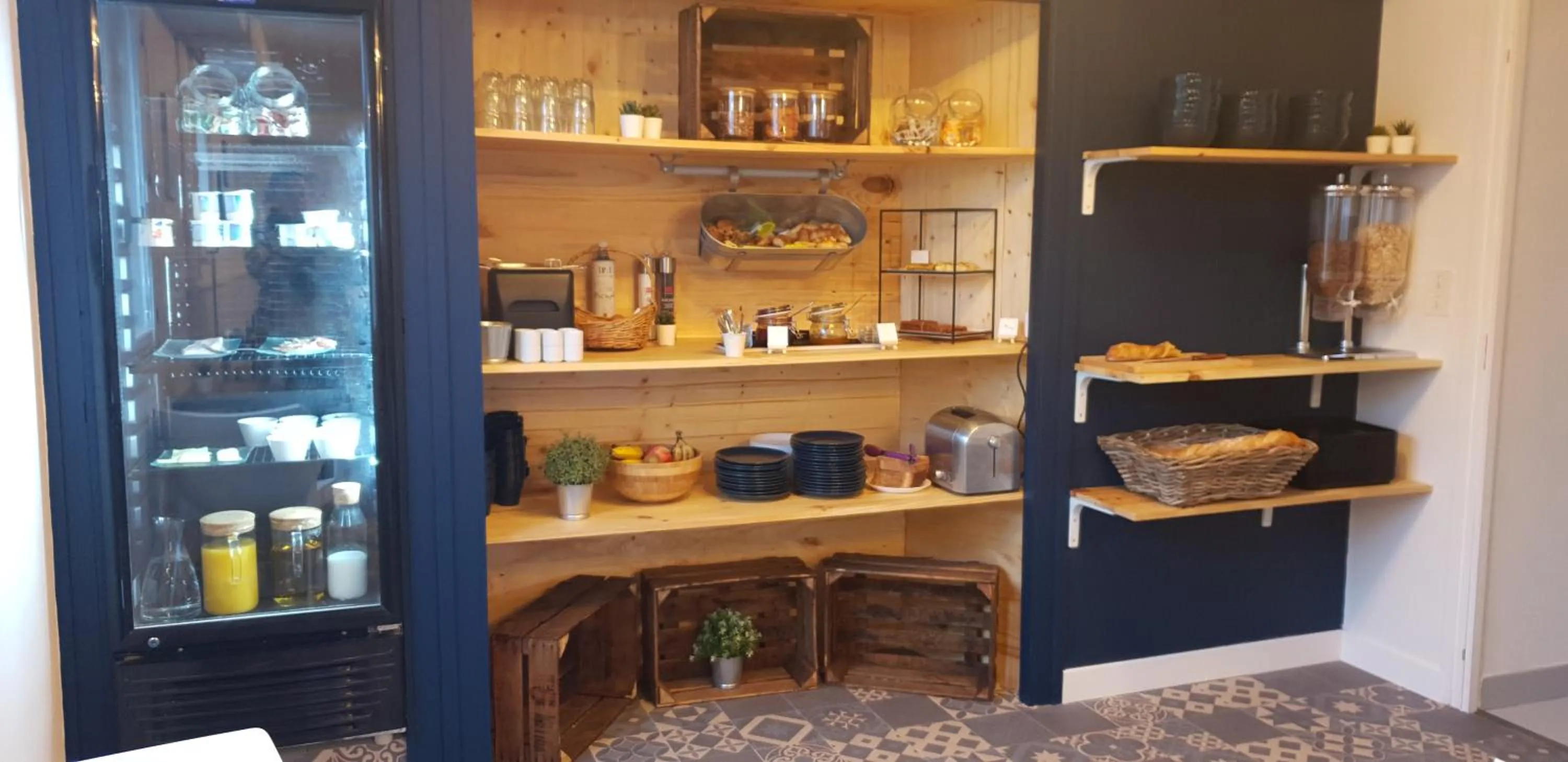 Breakfast in Hôtel La Baïne