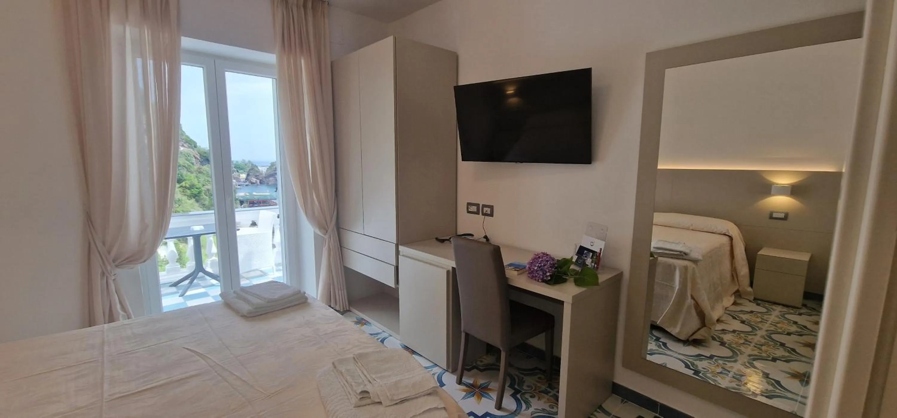 Bedroom, Bed in Hotel Da Maria