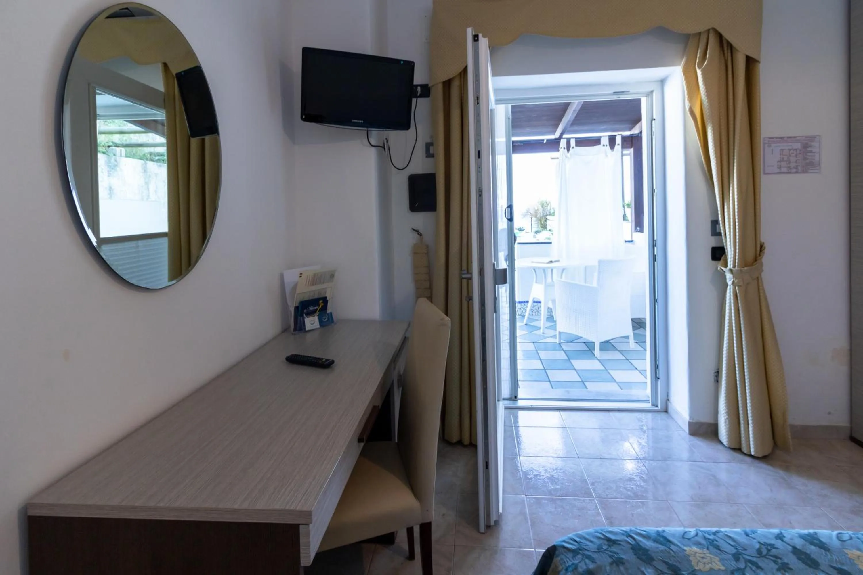 Decorative detail, Bed in Hotel Da Maria