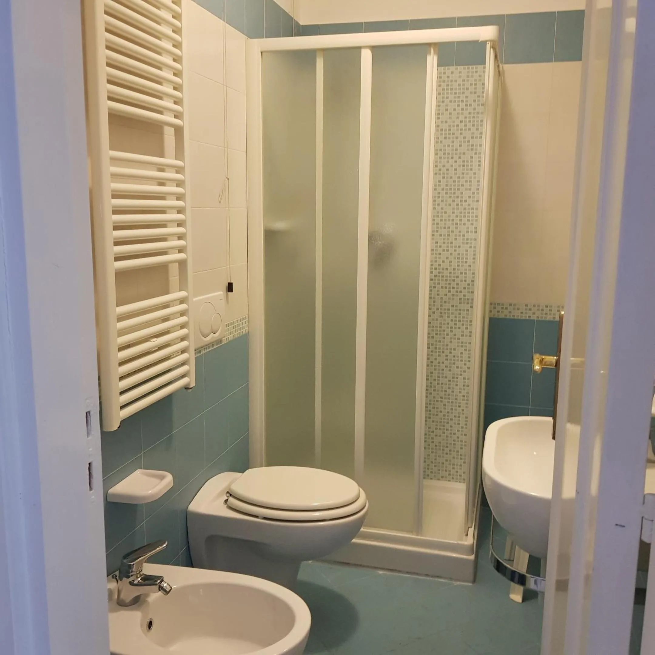 Shower in Hotel Da Maria