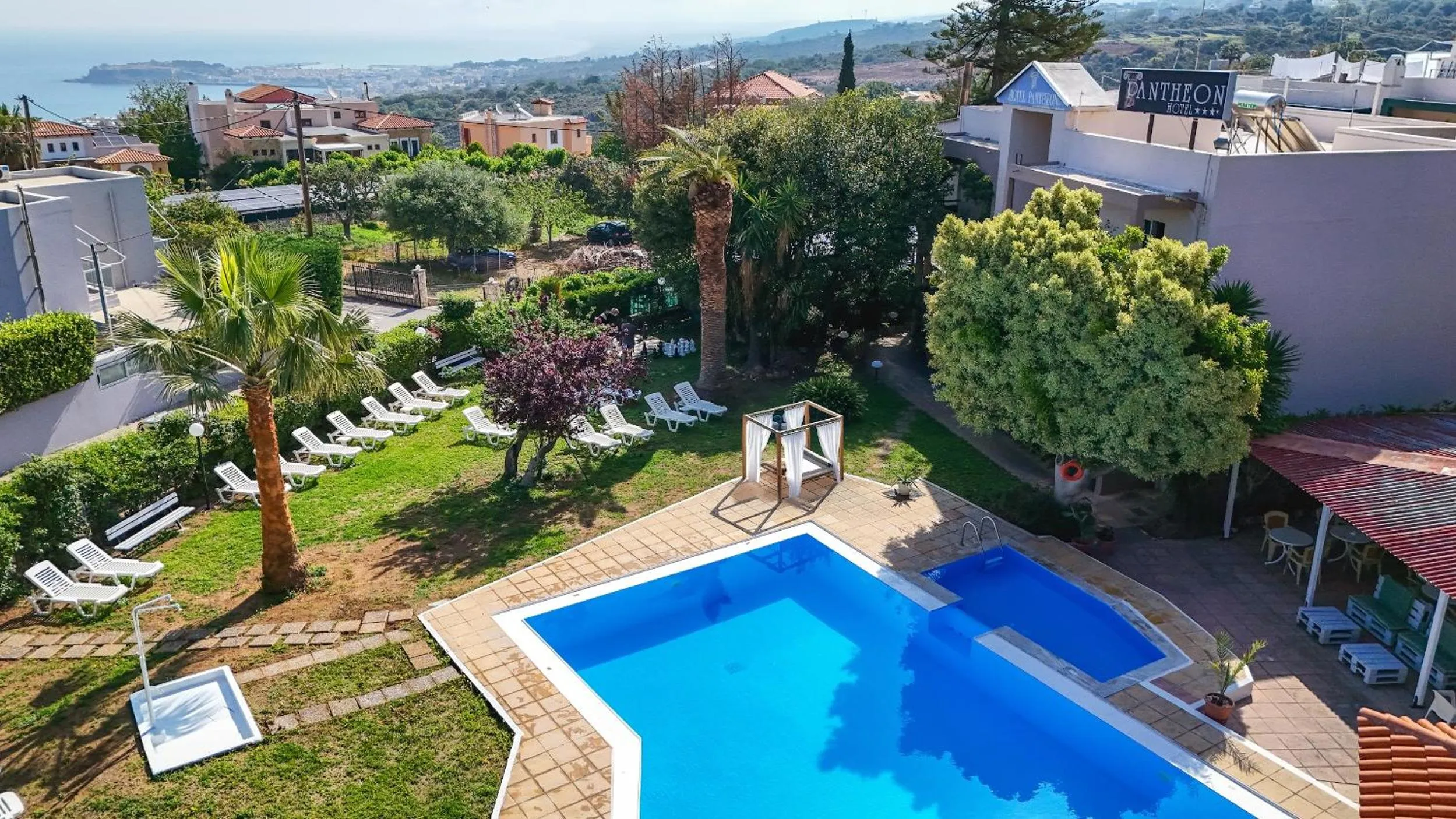 Natural landscape in Pantheon Hotel