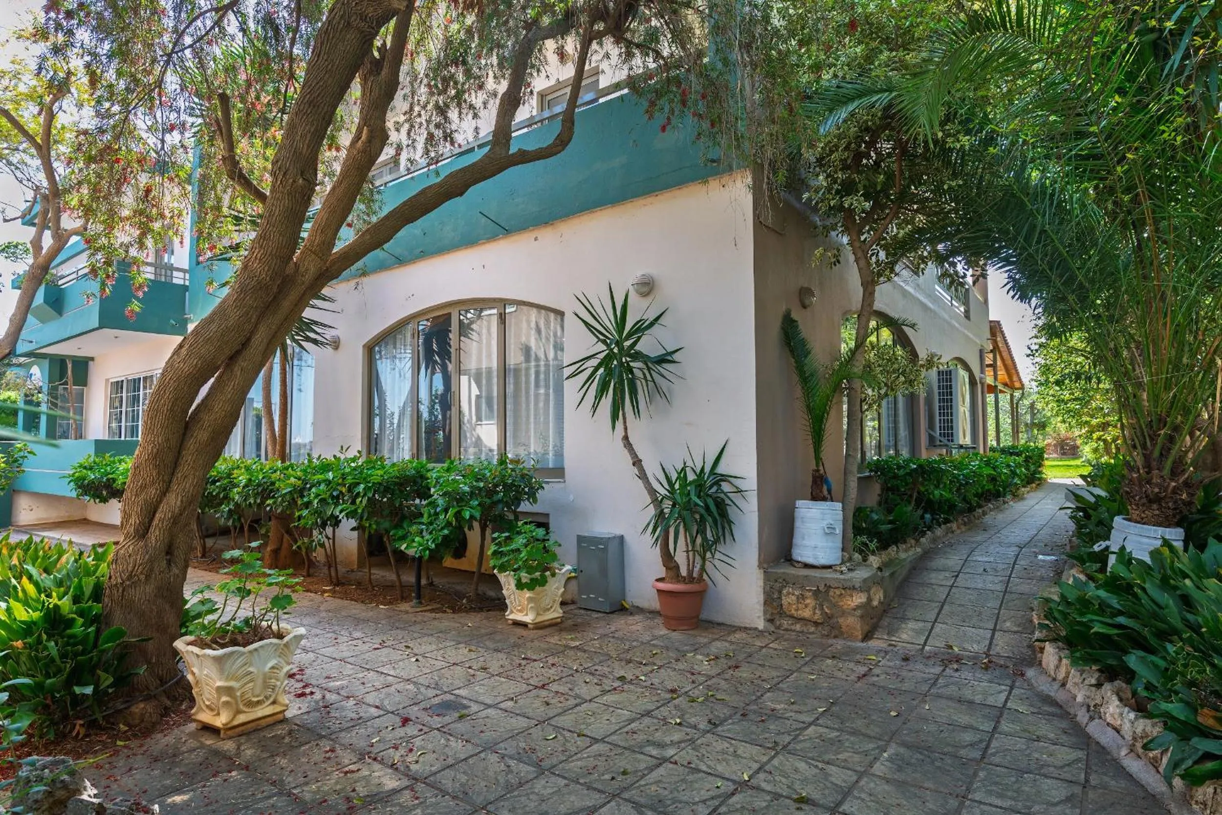 Property building in Pantheon Hotel