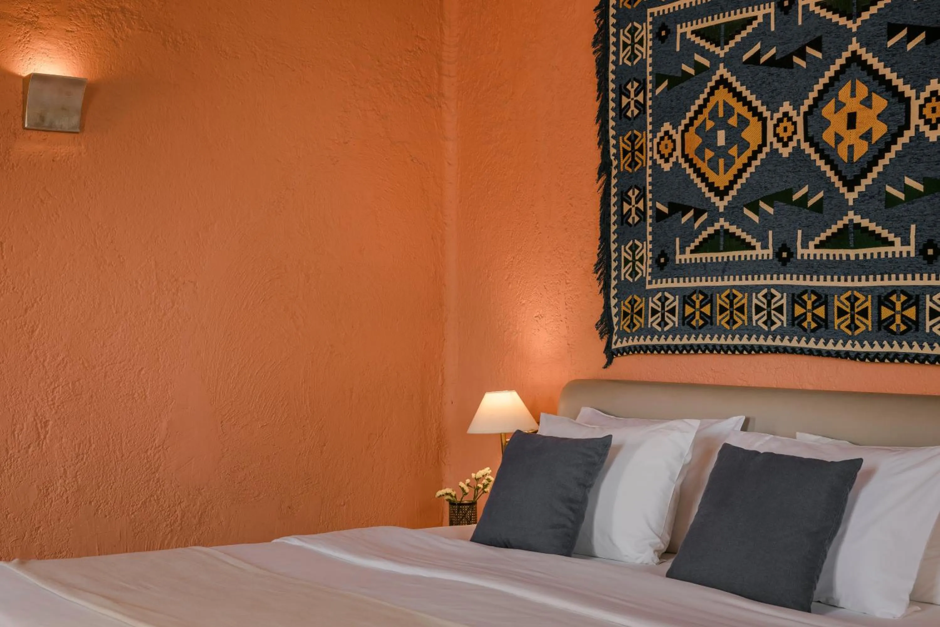 Bed in Alcanea Boutique Hotel