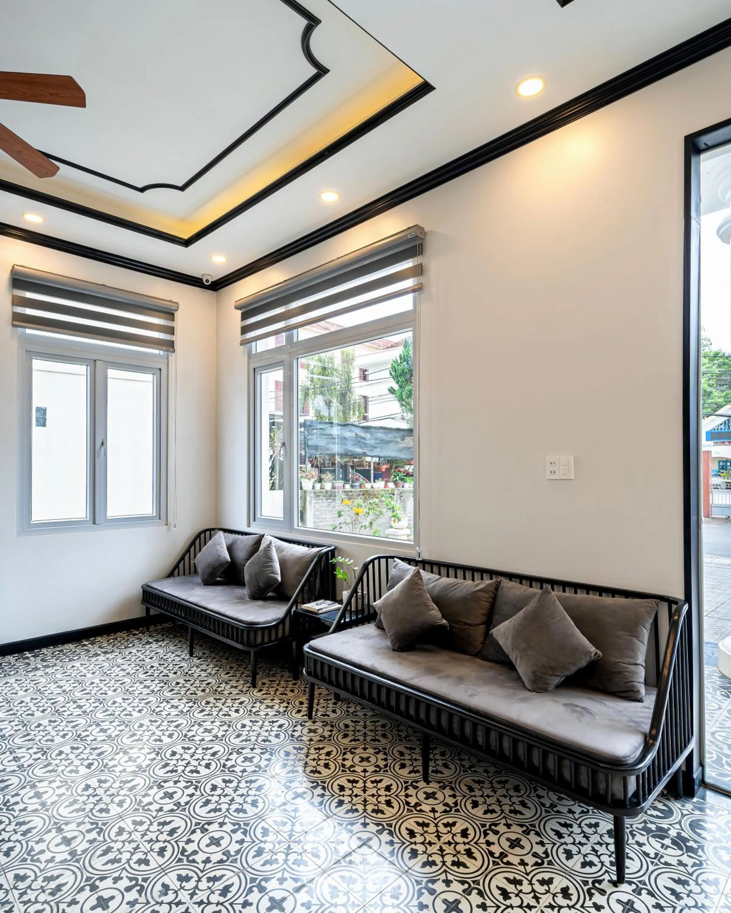 Seating area in Nature Hotel - Luong The Vinh