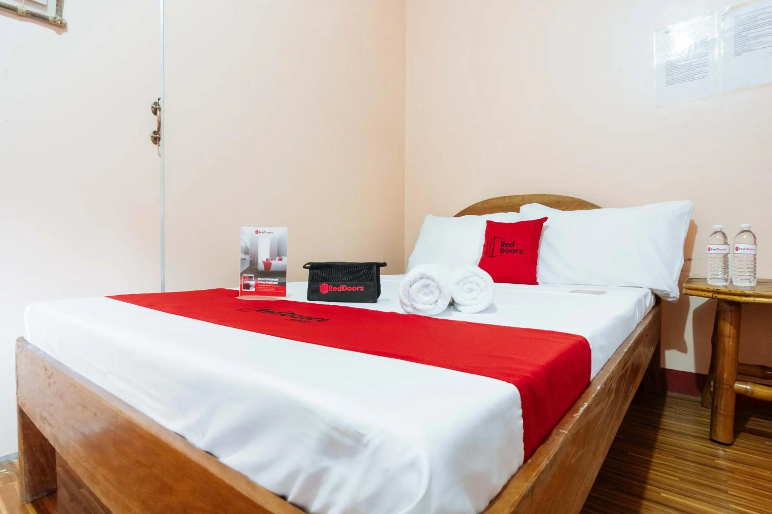 Bedroom in RedDoorz @ BM Road