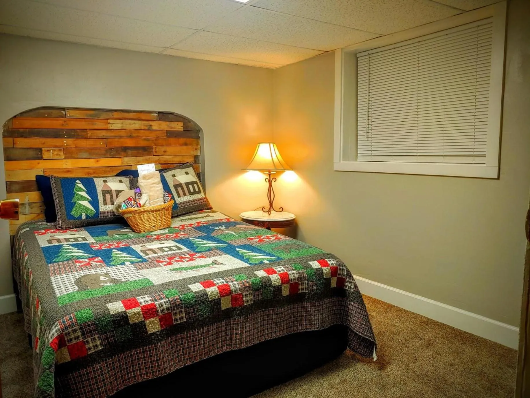 Bed in Three Bears Inn