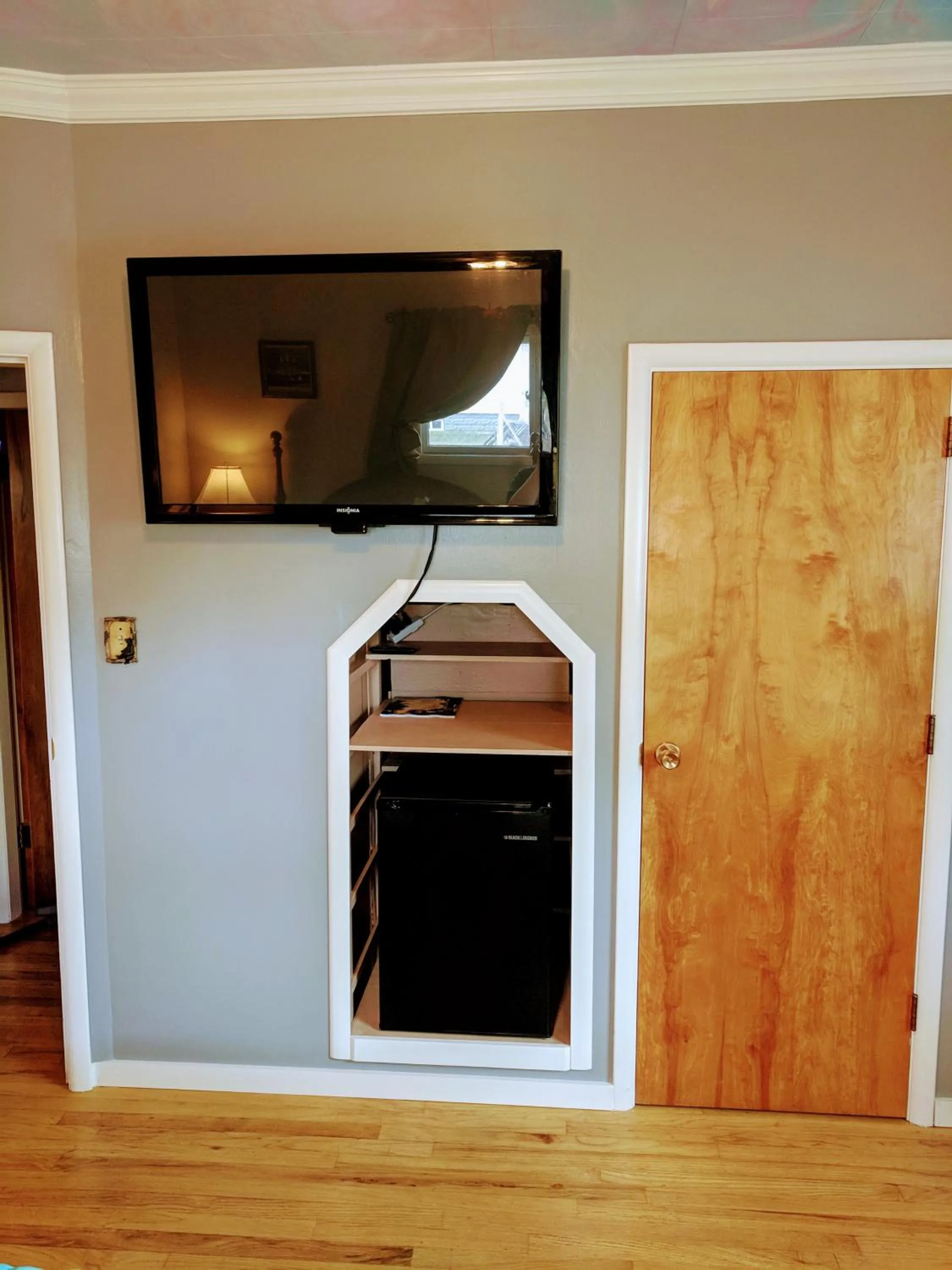 TV and multimedia in Three Bears Inn