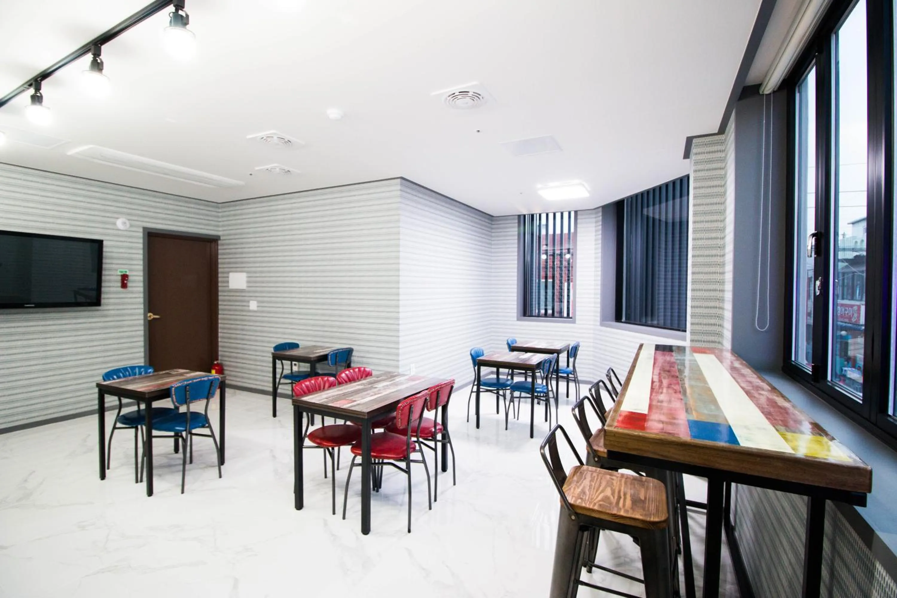 Yeosu Thestay Hostel