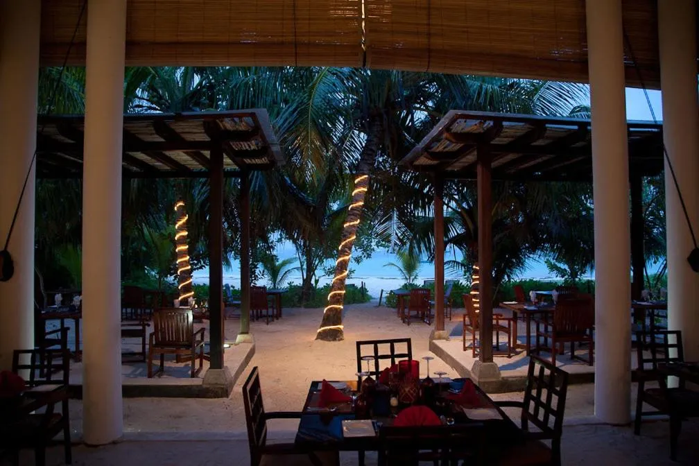 Restaurant/places to eat in Village du Pecheur