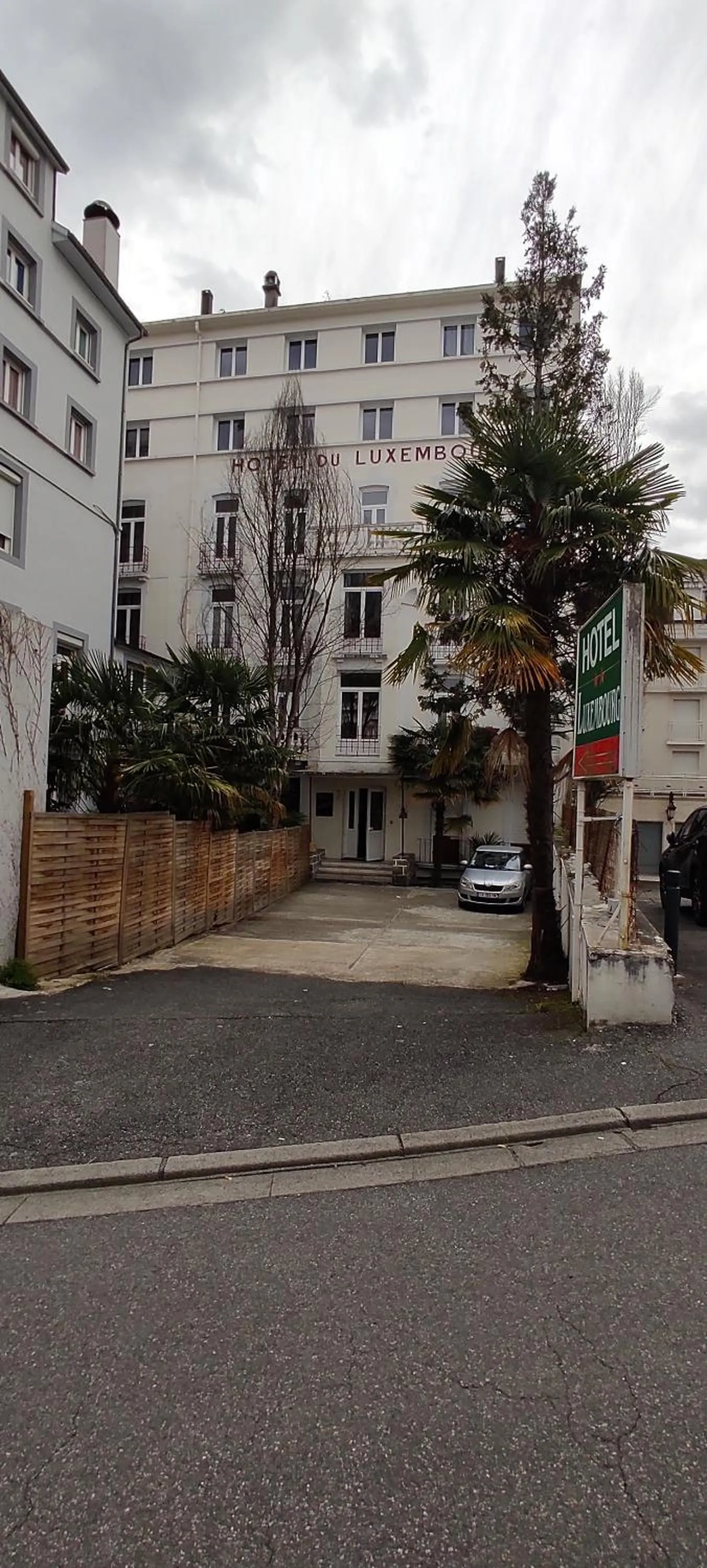 Property building in Hotel Luxembourg