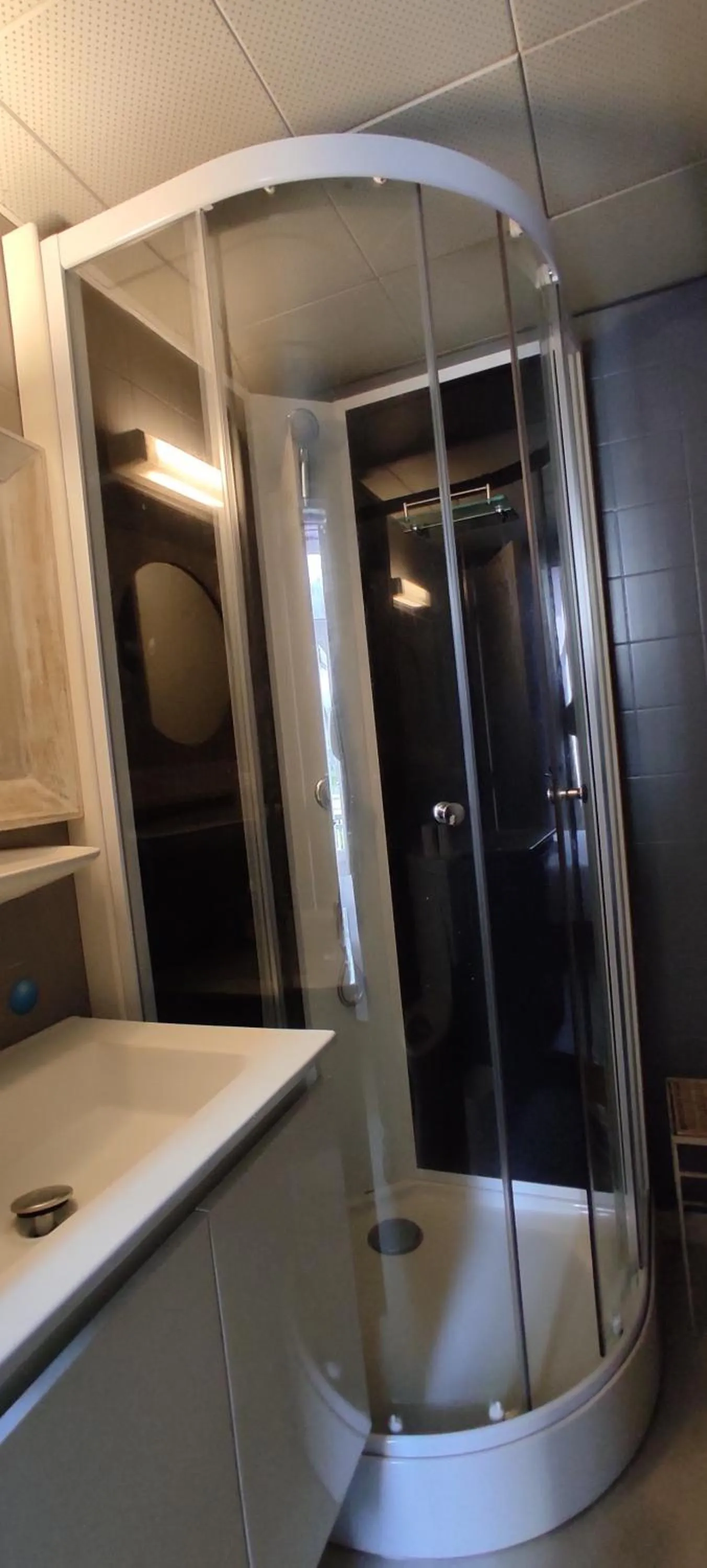 Bathroom in Hotel Luxembourg