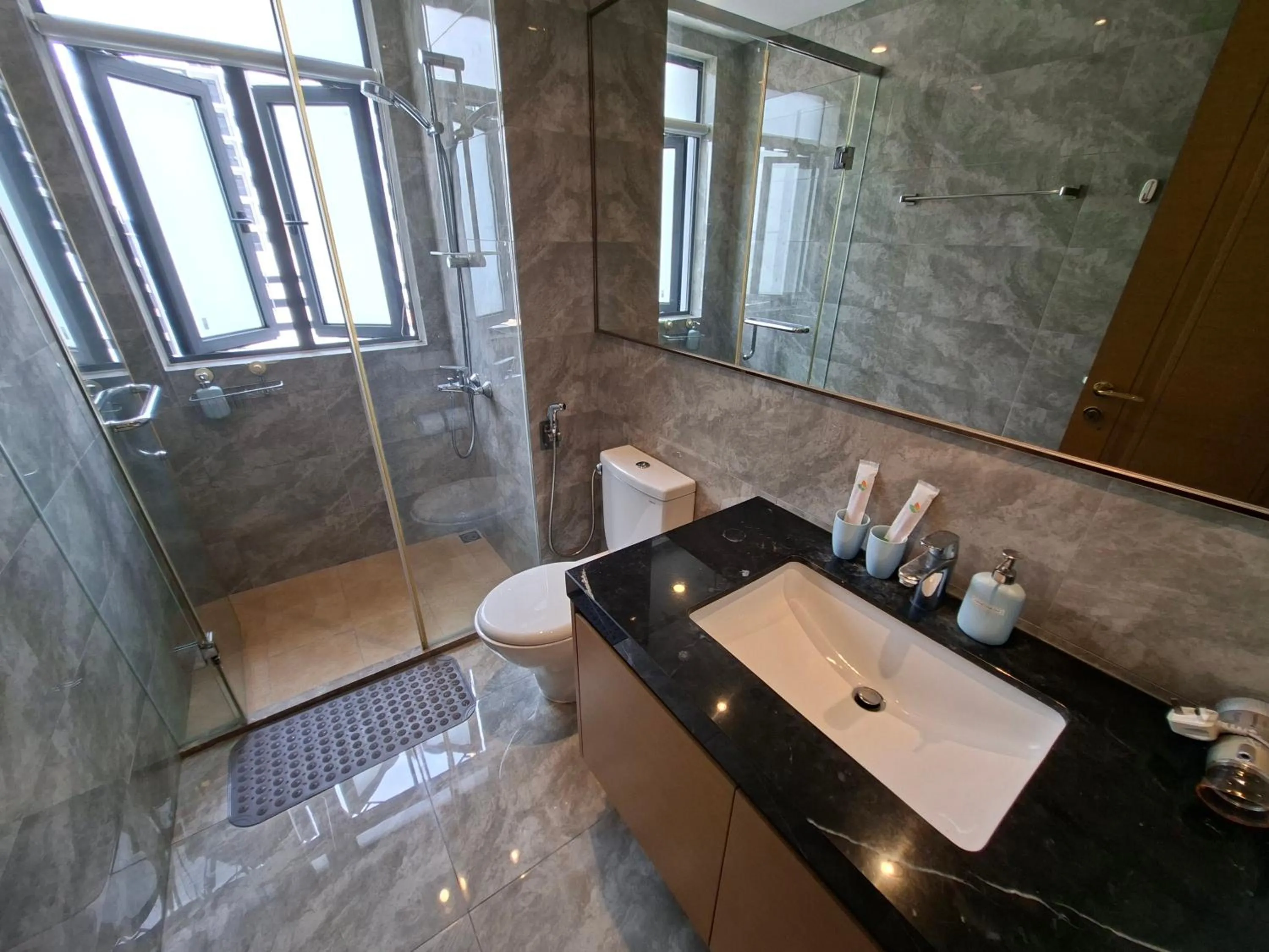 Bathroom in R&F Princess Cove JB By SaffronCasa JB