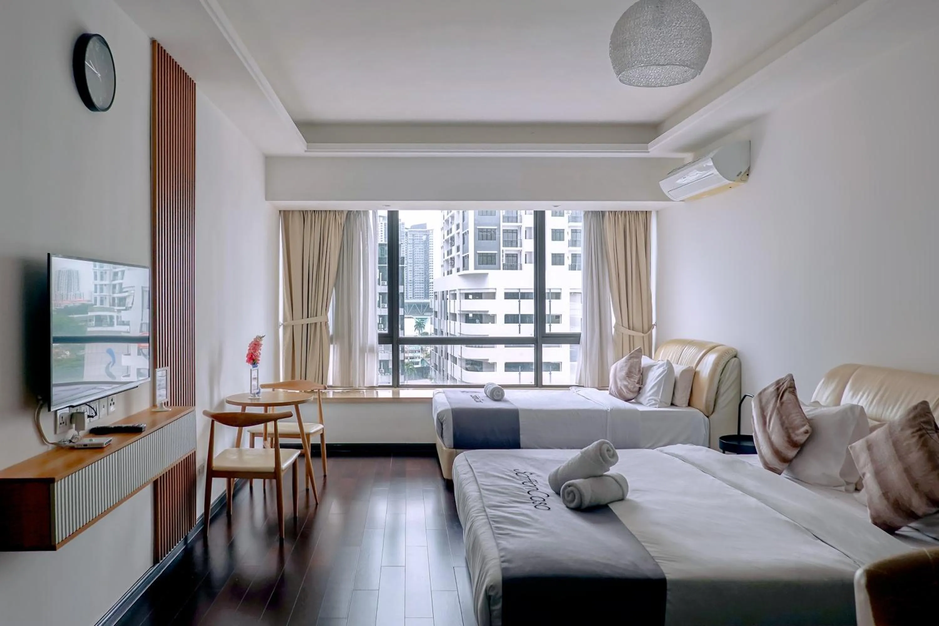 City view, Bed in R&F Princess Cove JB By SaffronCasa JB