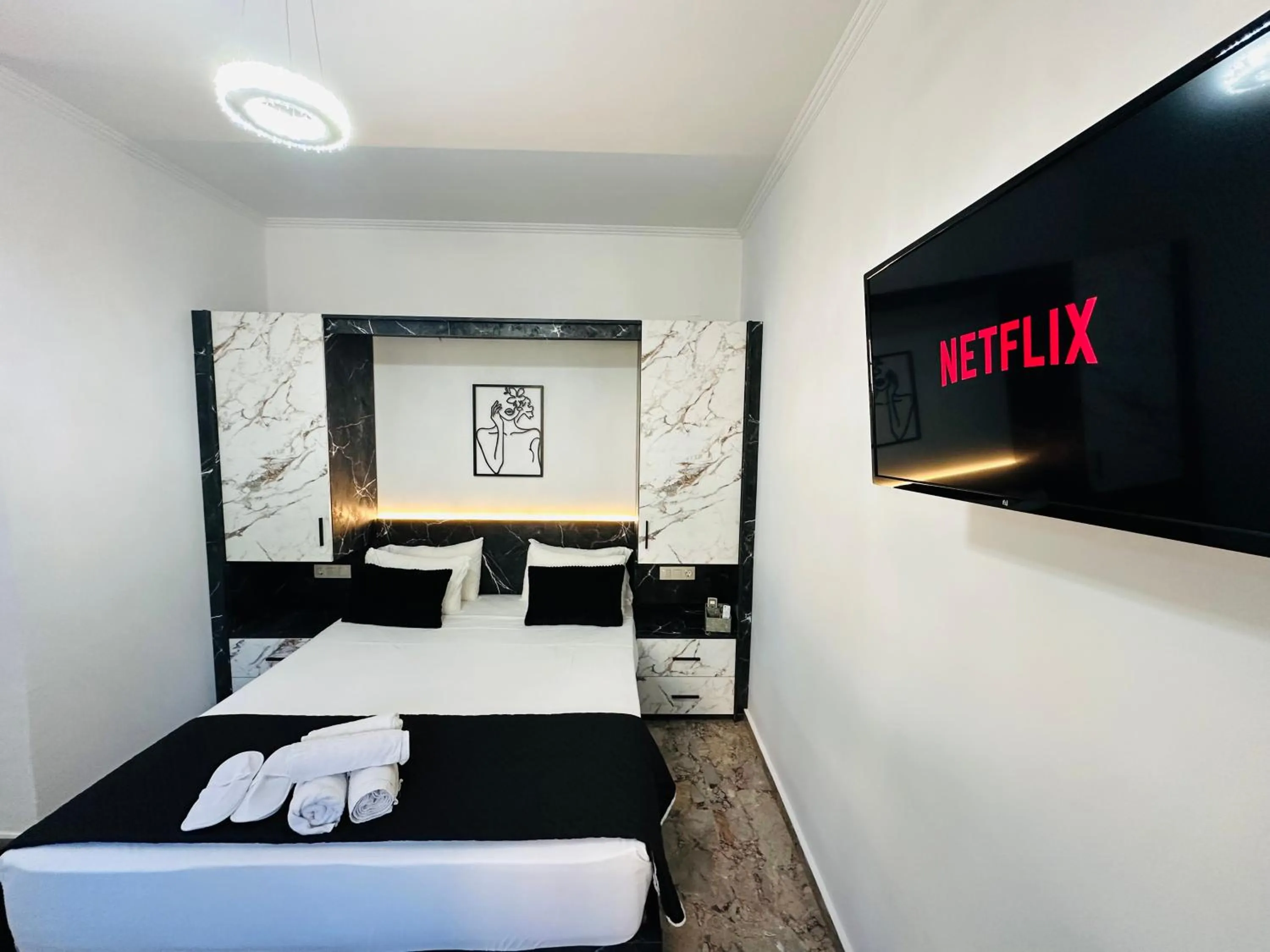 Bedroom, Bed in Nikos Apartments Corfu