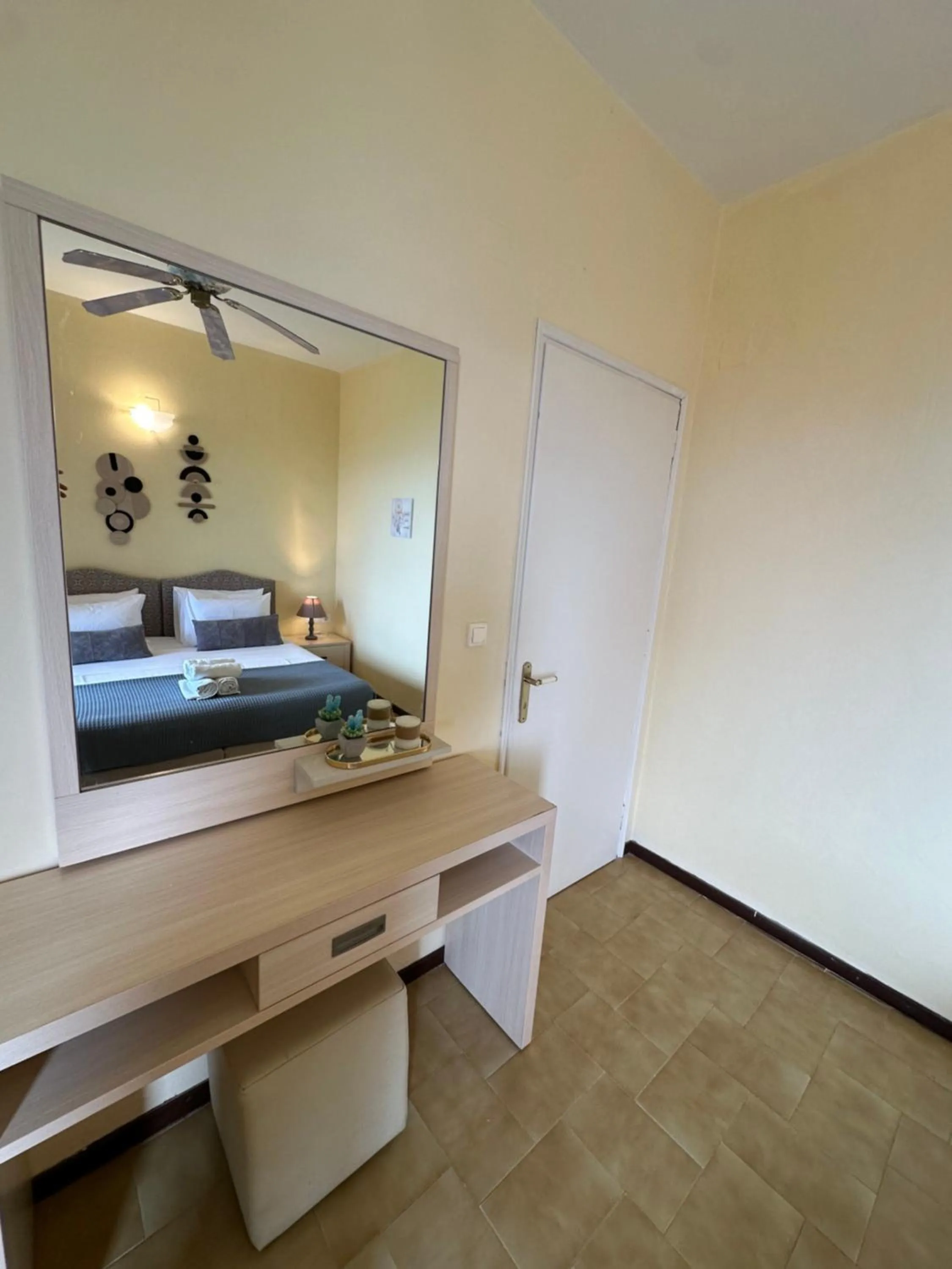 Nikos Apartments Corfu