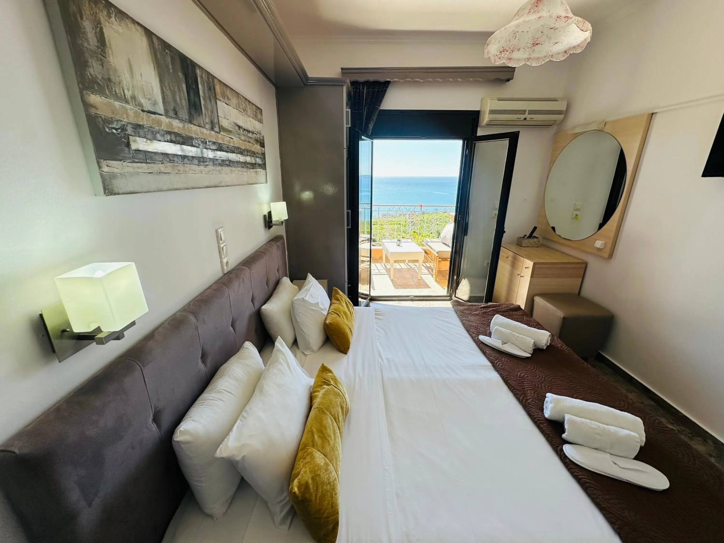 Bedroom, Bed in Nikos Apartments Corfu