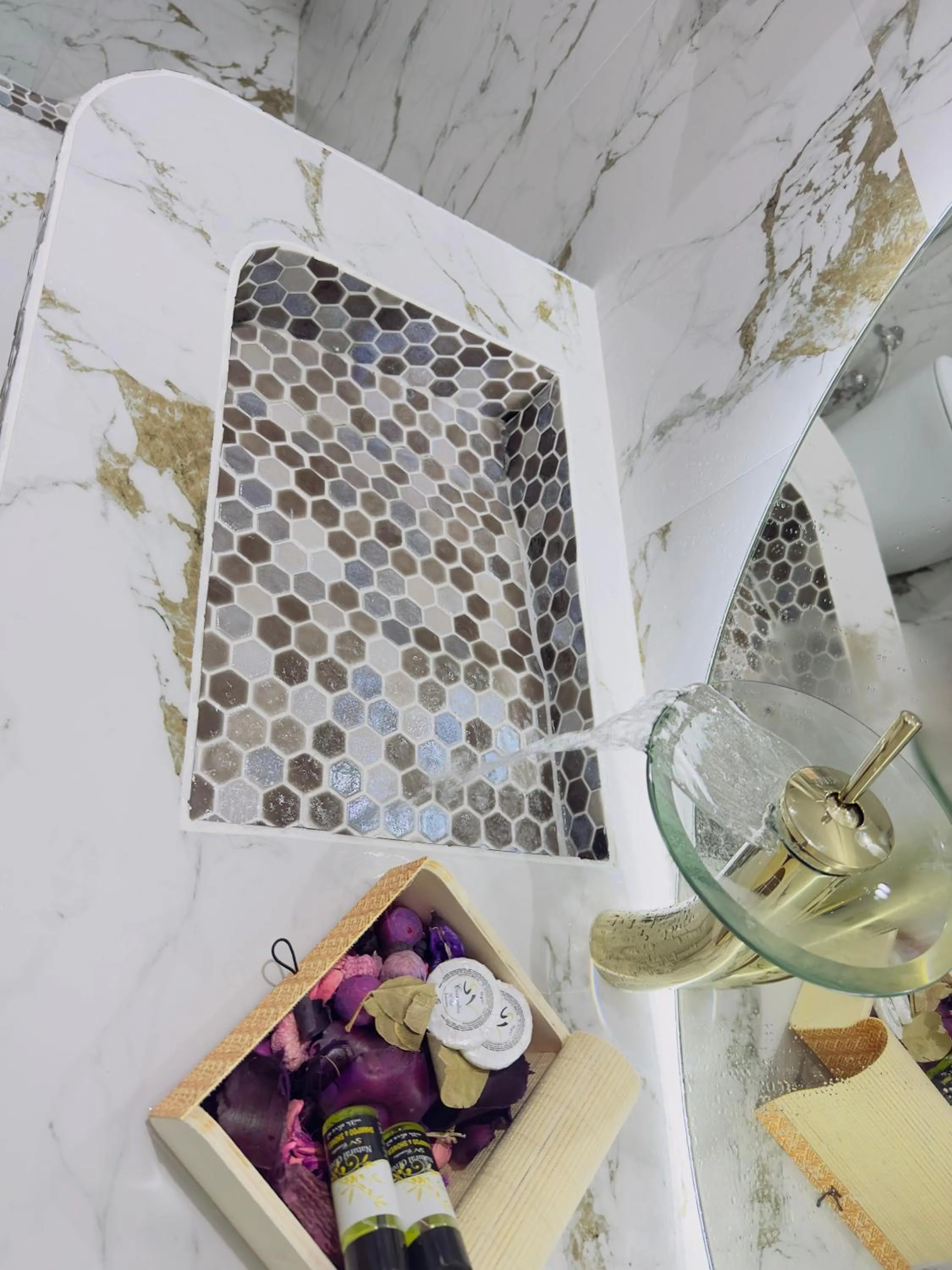 Bathroom in Nikos Apartments Corfu