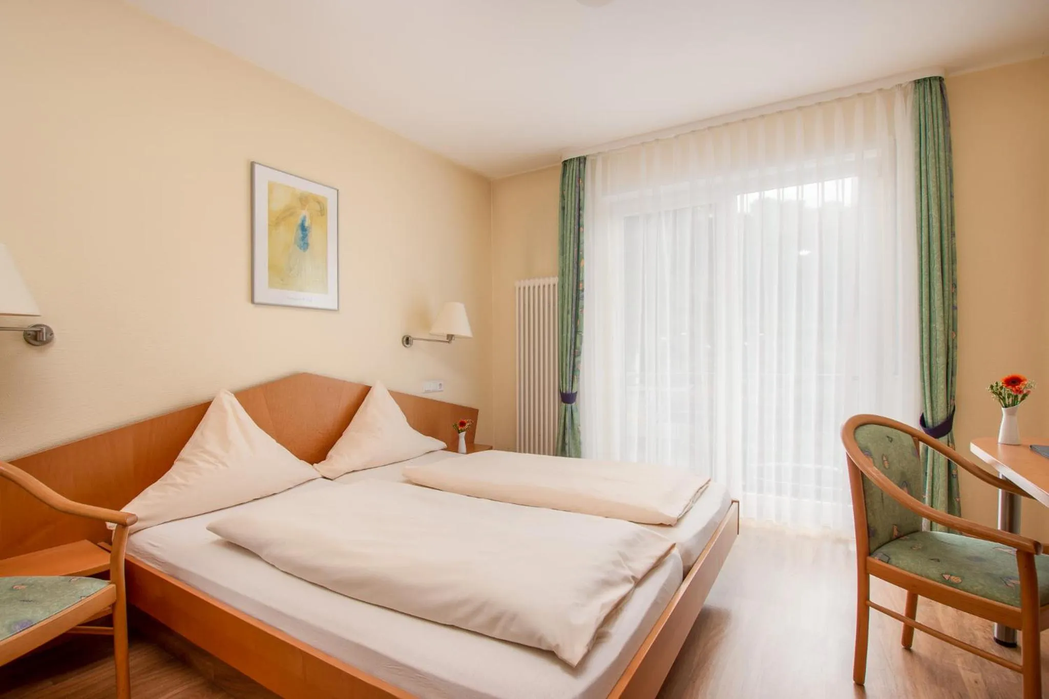 Photo of the whole room, Bed in Zum Waldhorn