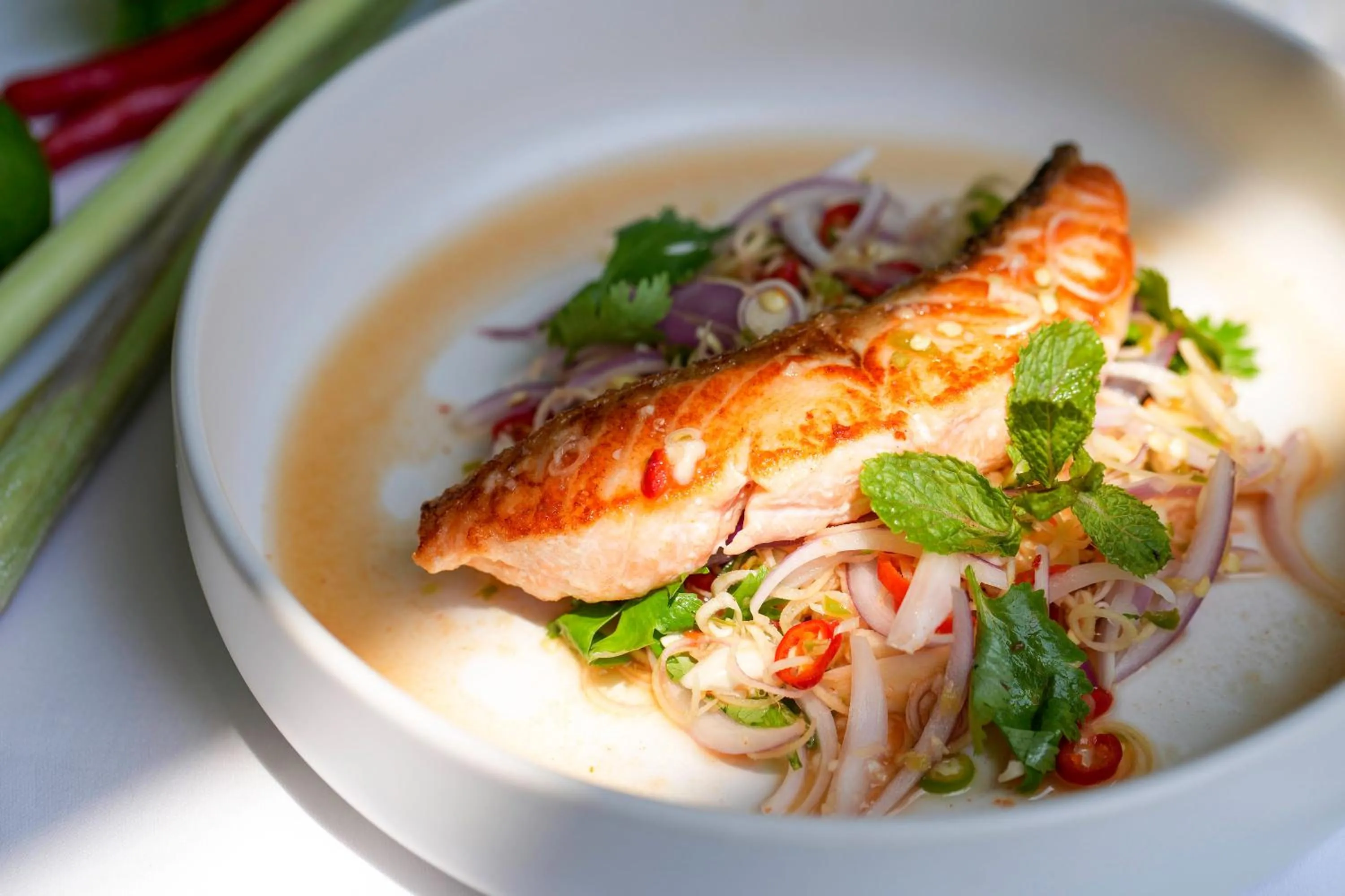 Restaurant/places to eat in LiT BANGKOK Hotel