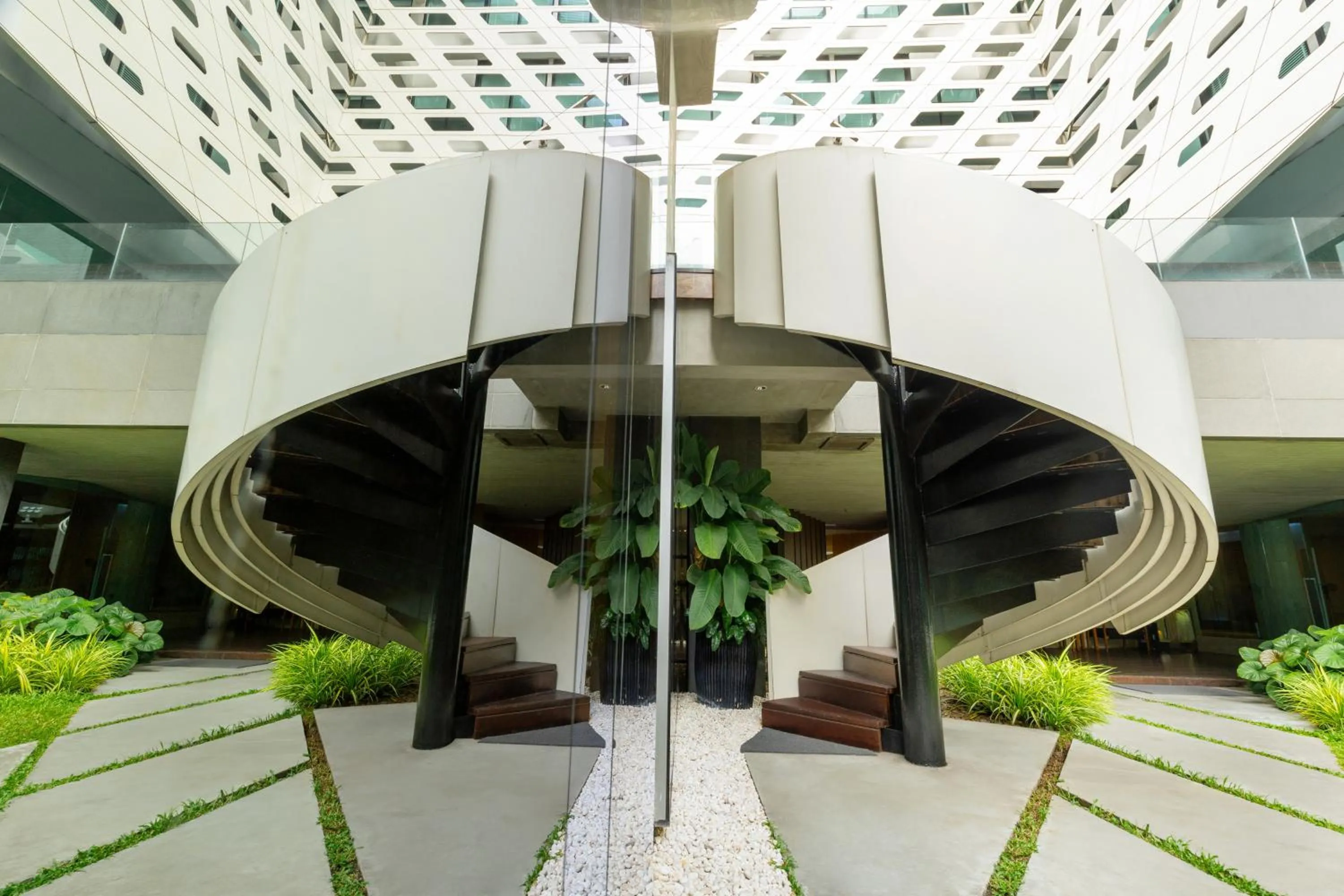 Area and facilities in LiT BANGKOK Hotel