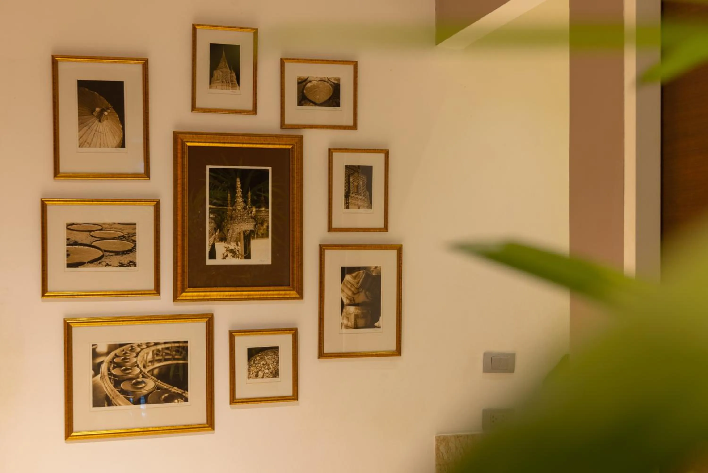 Massage in LiT BANGKOK Hotel