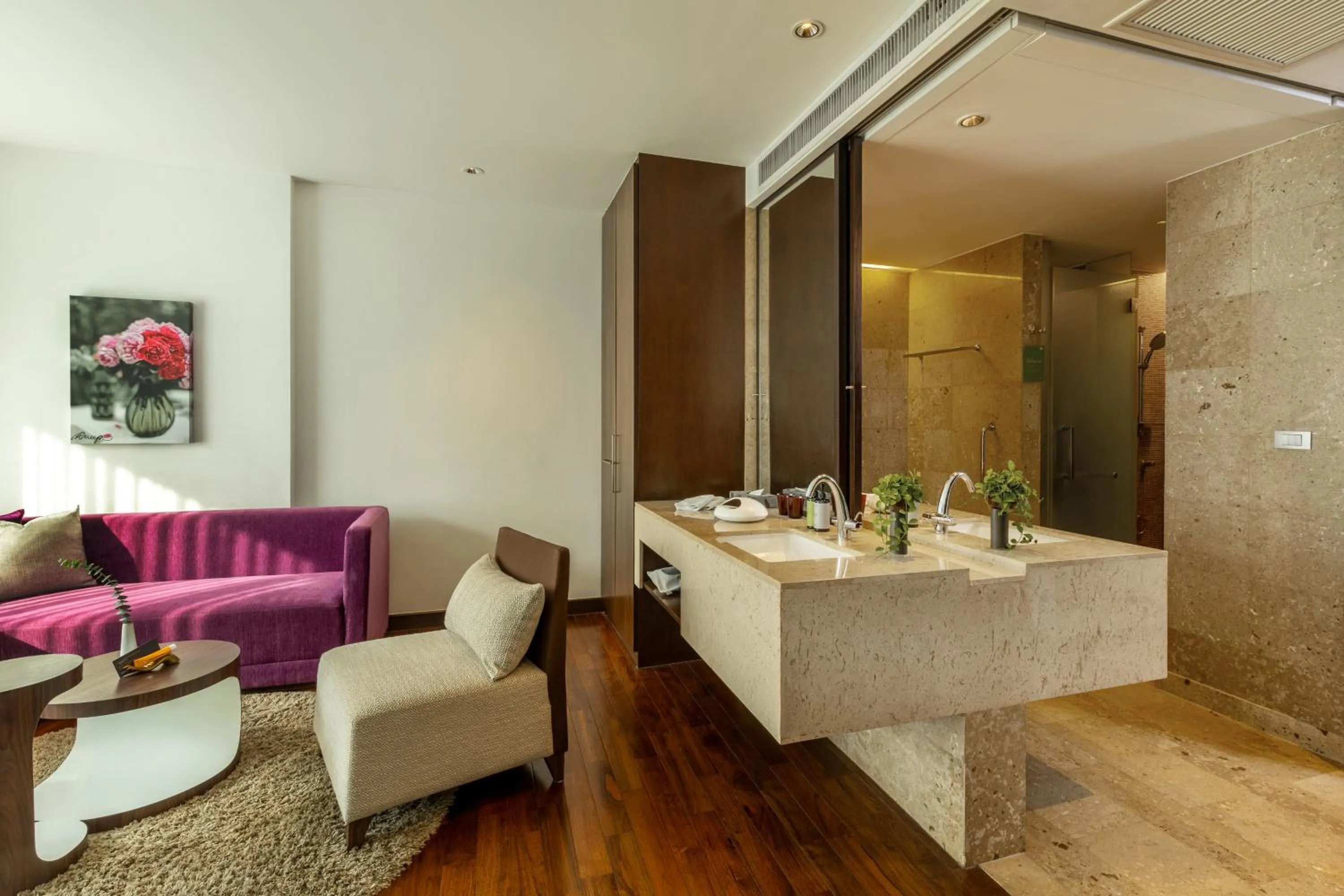 Bathroom in LiT BANGKOK Hotel