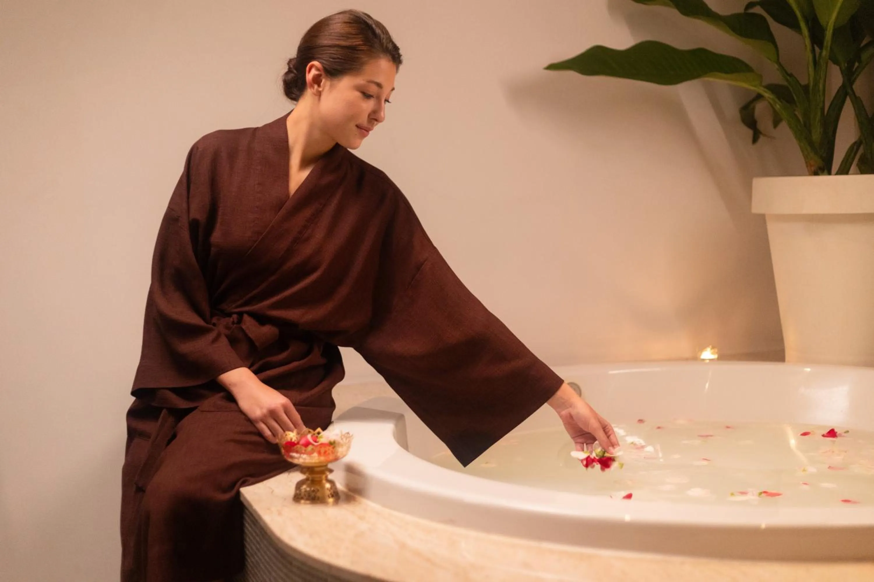 Massage in LiT BANGKOK Hotel