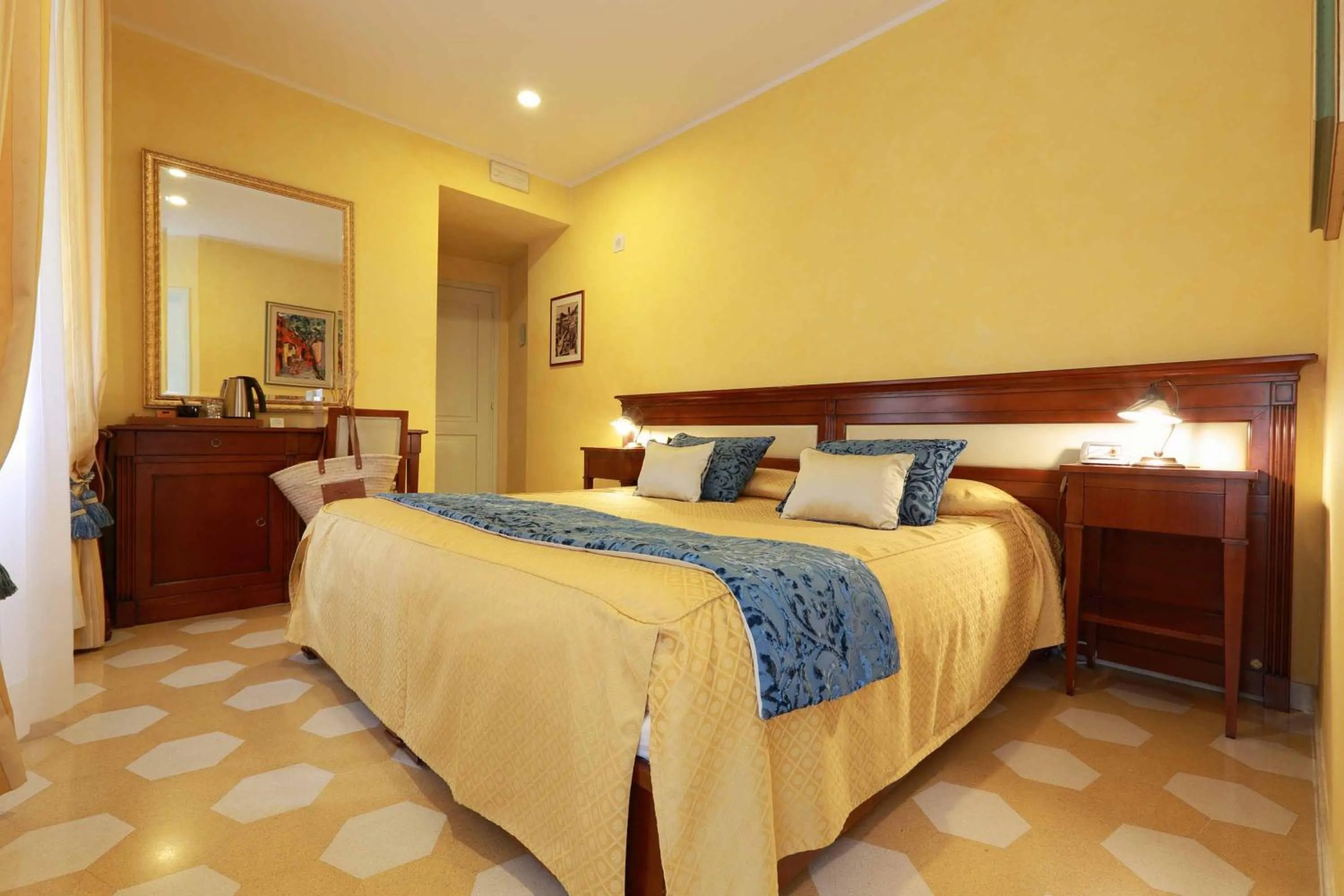 Bedroom, Bed in Locanda Il Maestrale