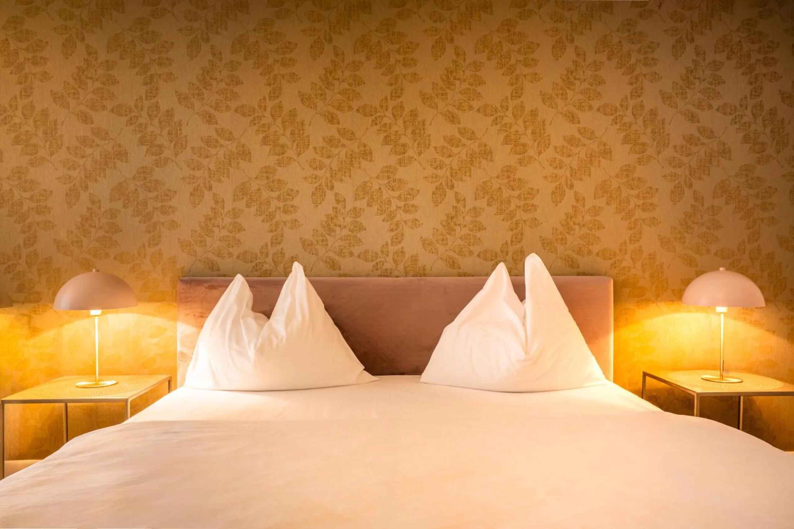 Bedroom, Bed in goldfinger + suites