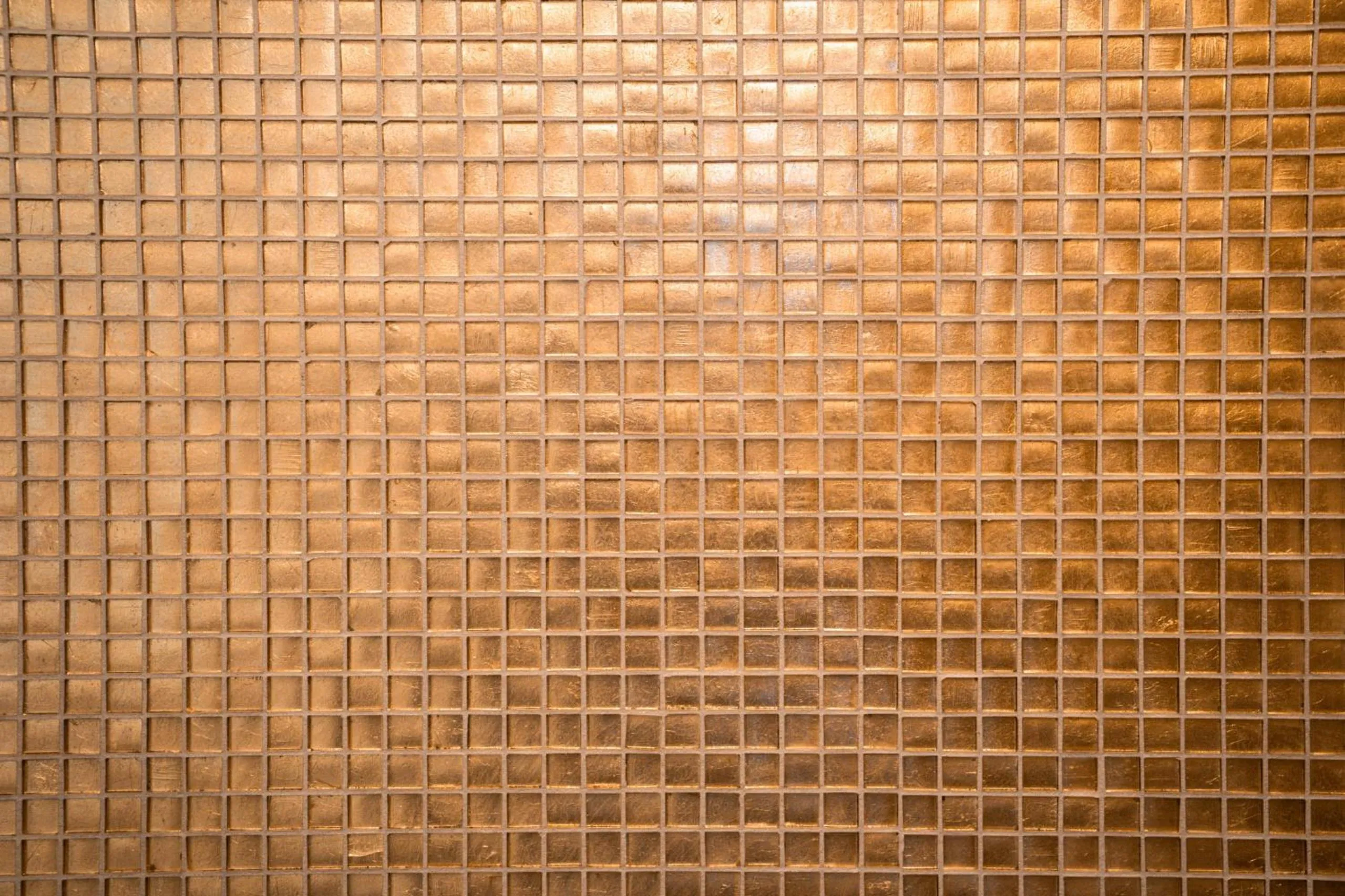 Shower in goldfinger + suites