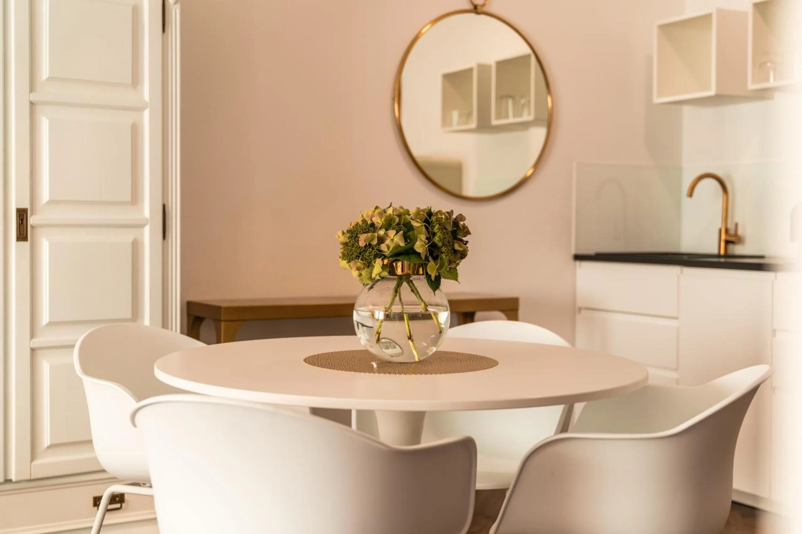 Dining area in goldfinger + suites