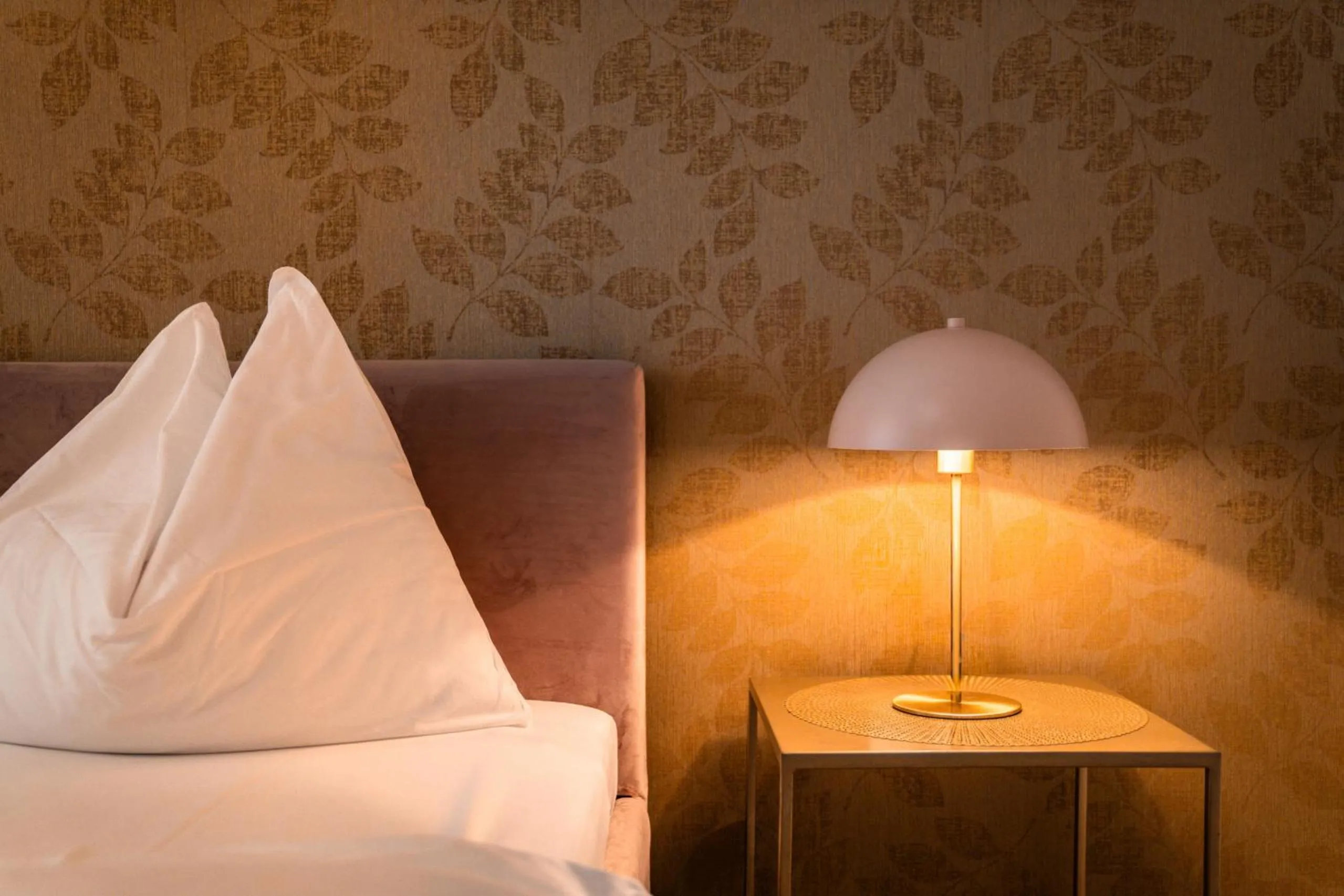 Bed in goldfinger + suites