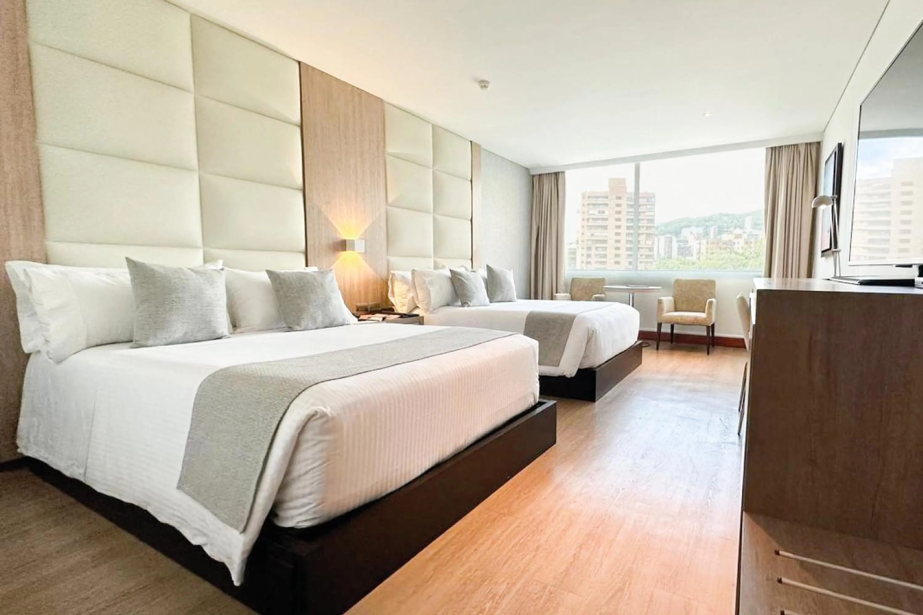 Bedroom, Bed in Hotel San Fernando Plaza