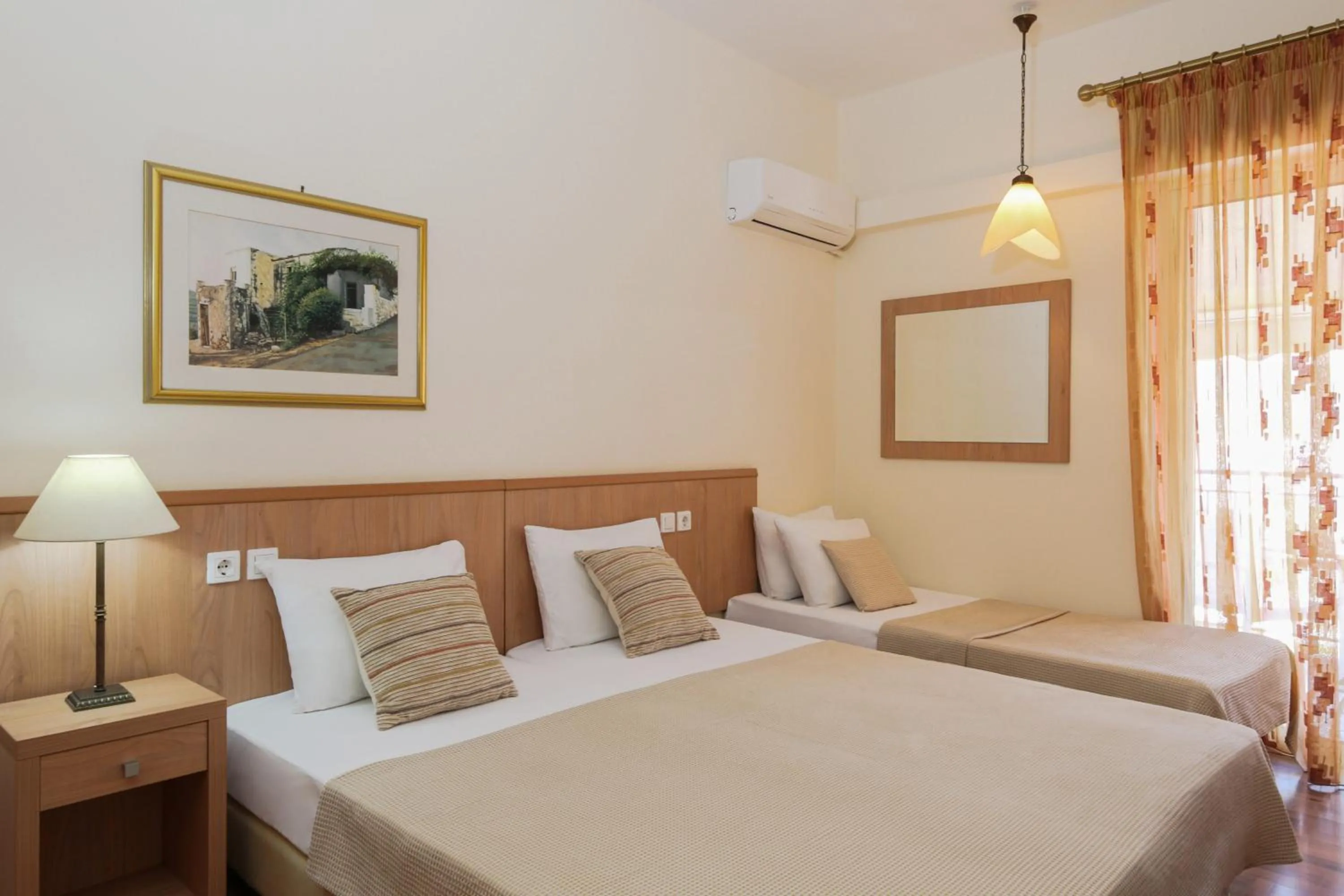 Bed in Saronis Hotel