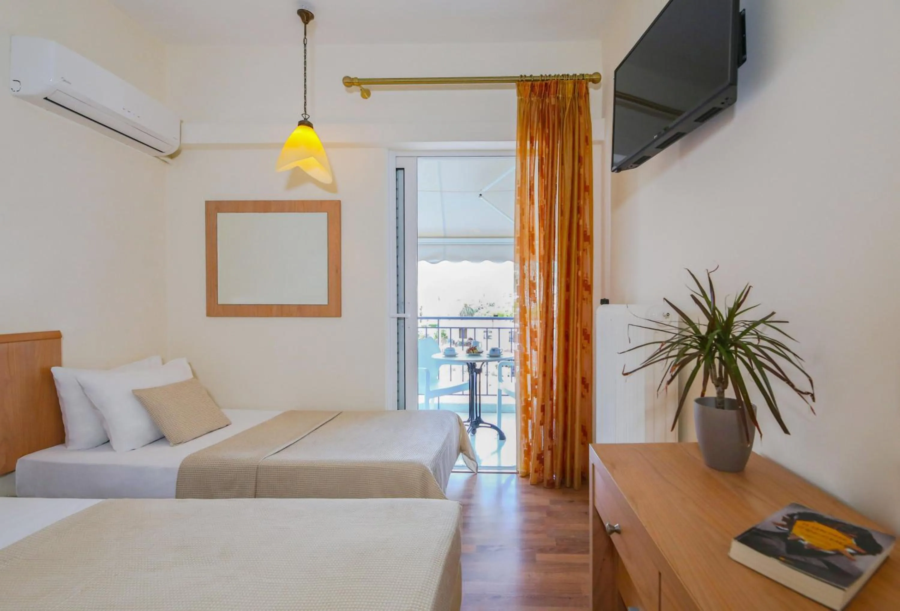 Bed in Saronis Hotel